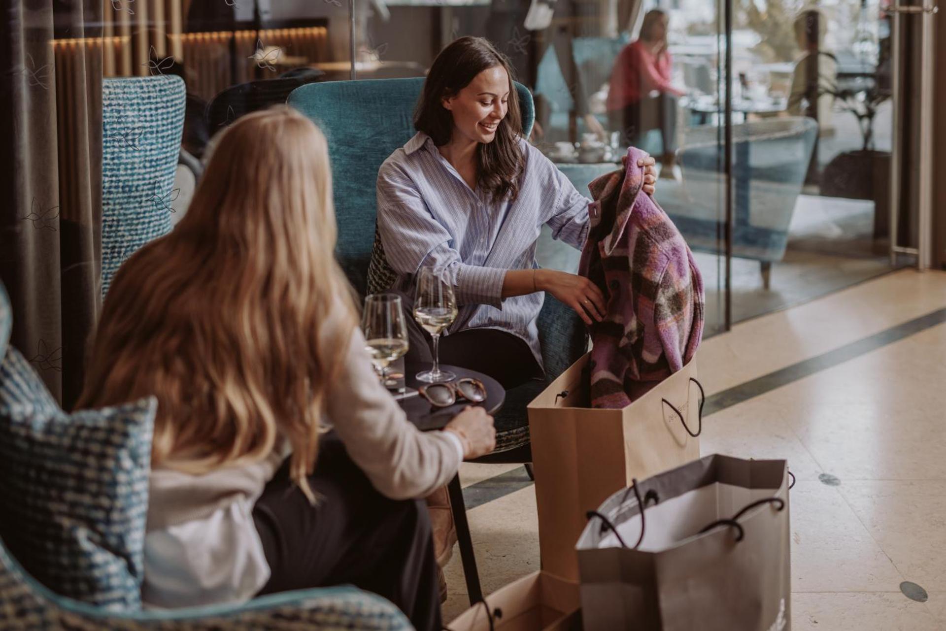 HOTEL POST alpine cityflair - Photo 46