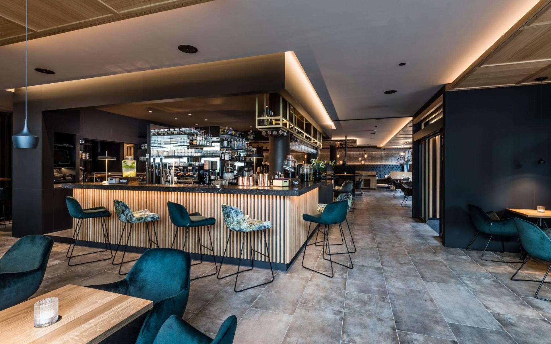 HOTEL POST alpine cityflair - Photo 90