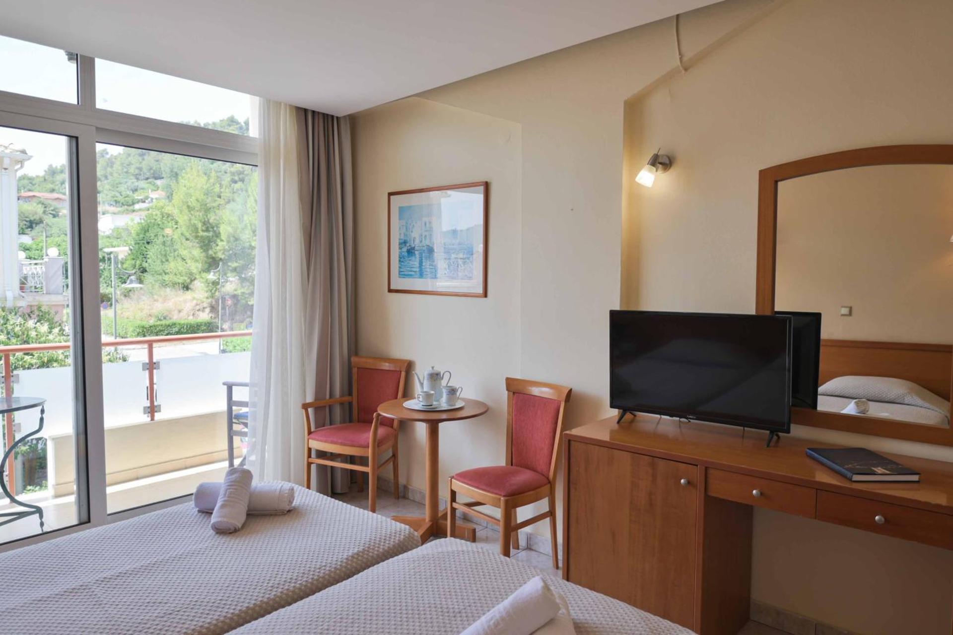 Neda Hotel - Photo 48