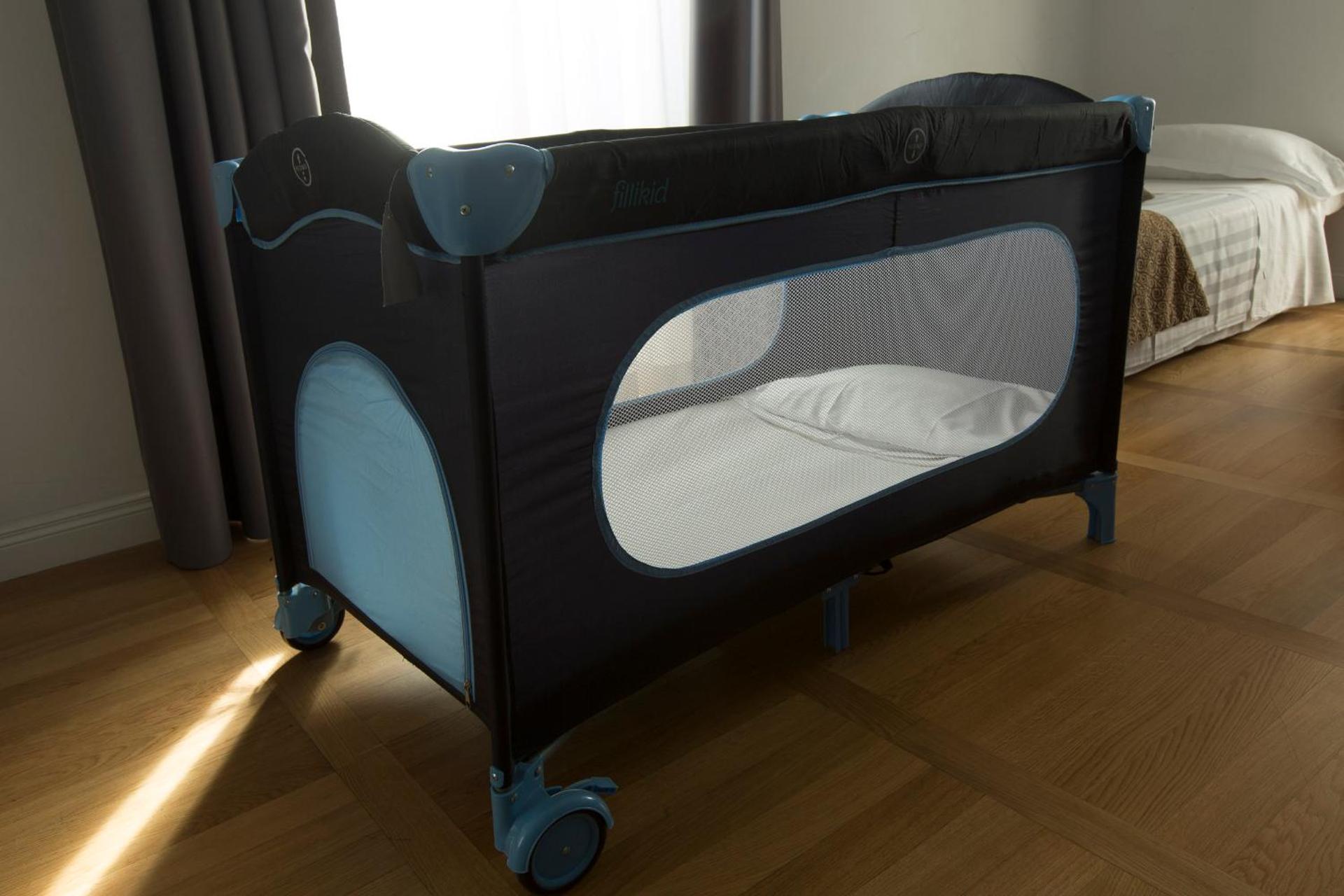 Floris Hotel - Photo 64