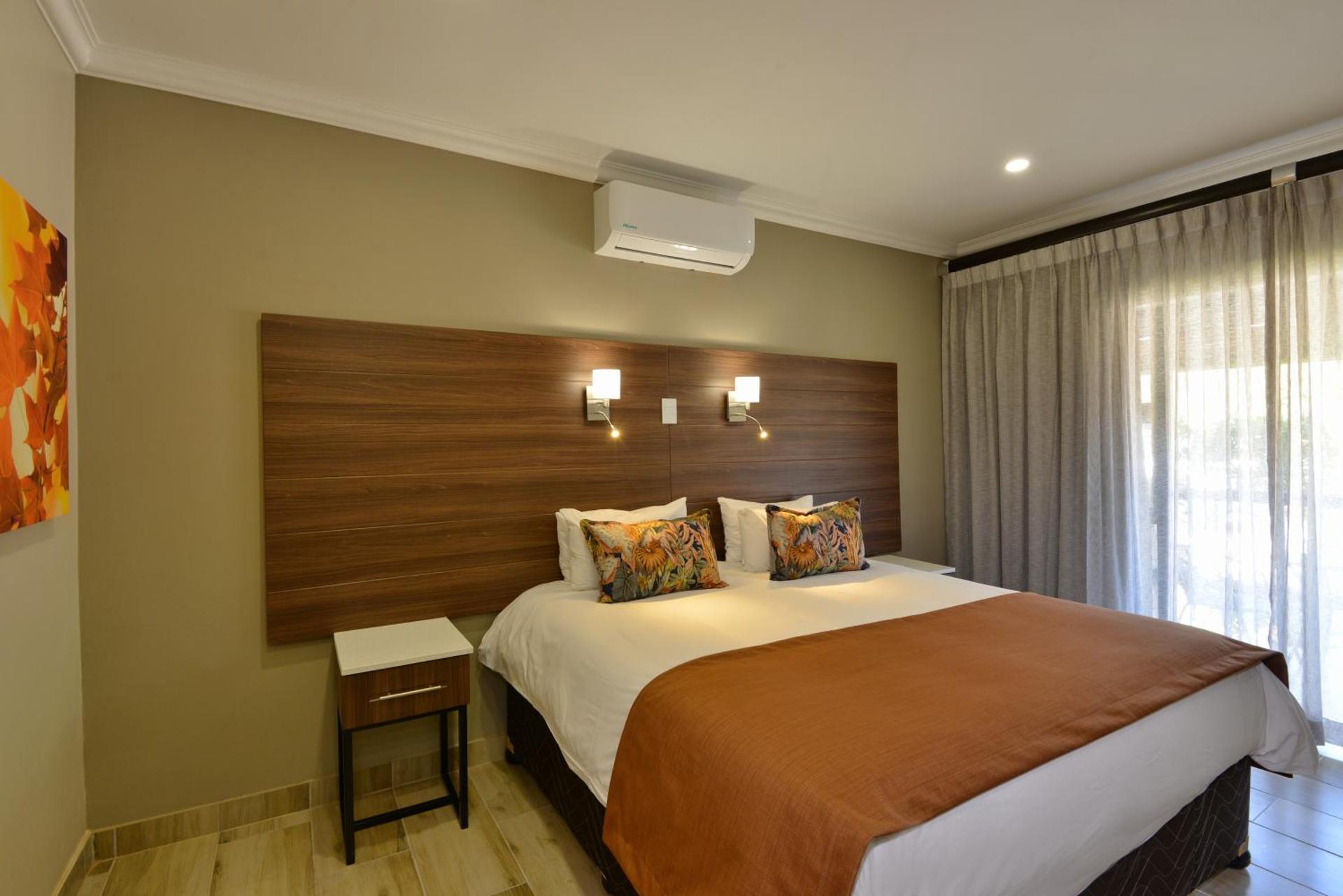 Seasons Golf, Leisure, Spa - Photo 5