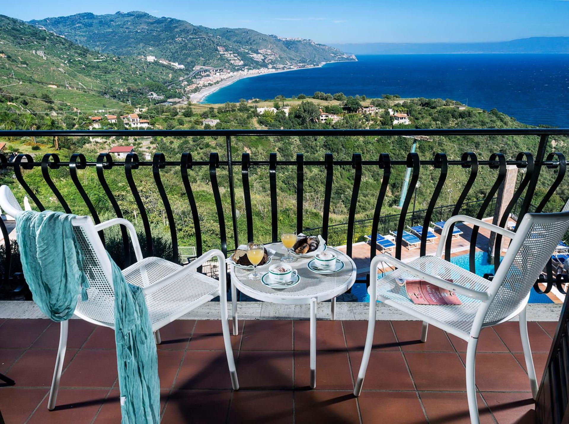 Hotel Sirius - Photo 22