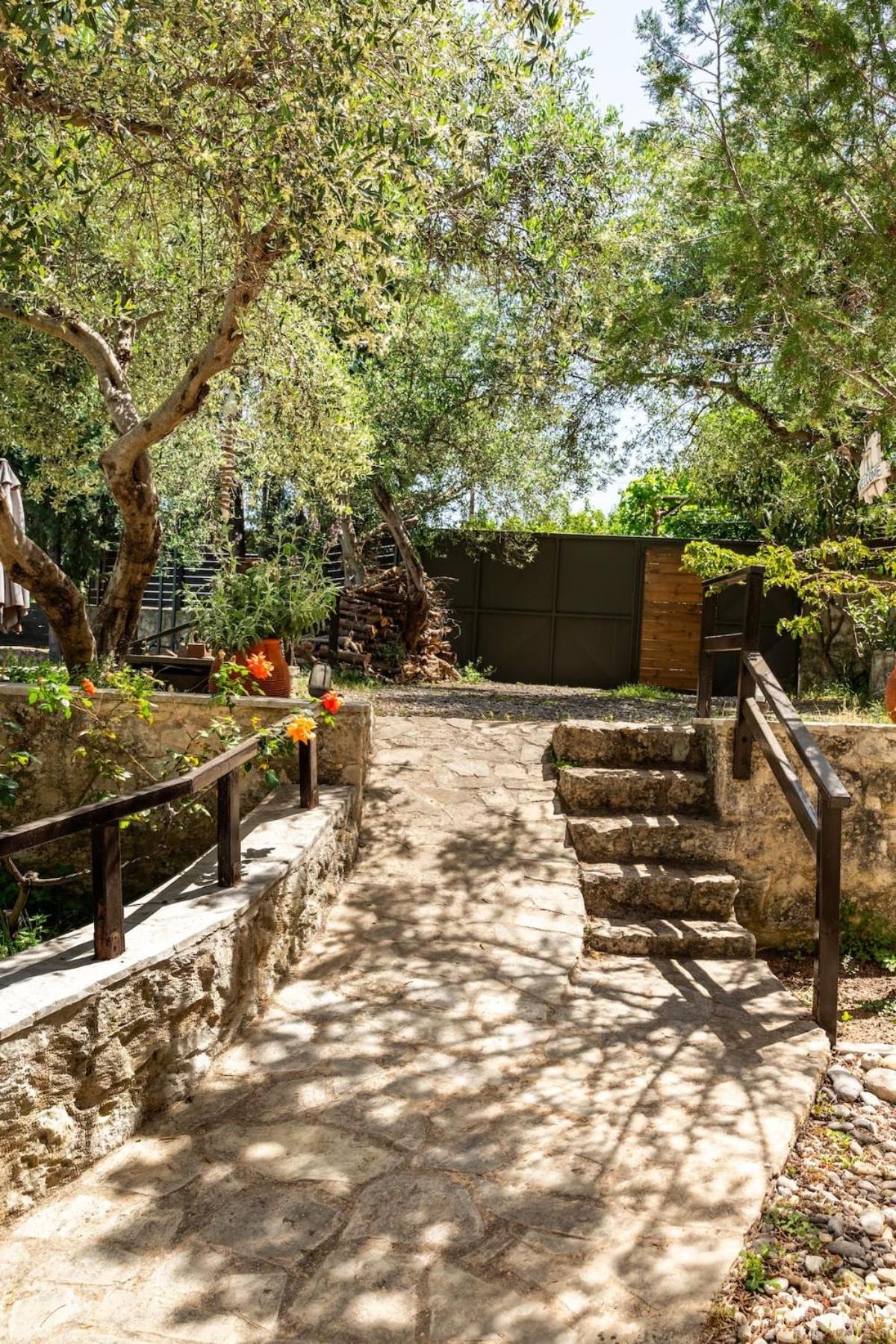 Villa Aloni - Photo 20