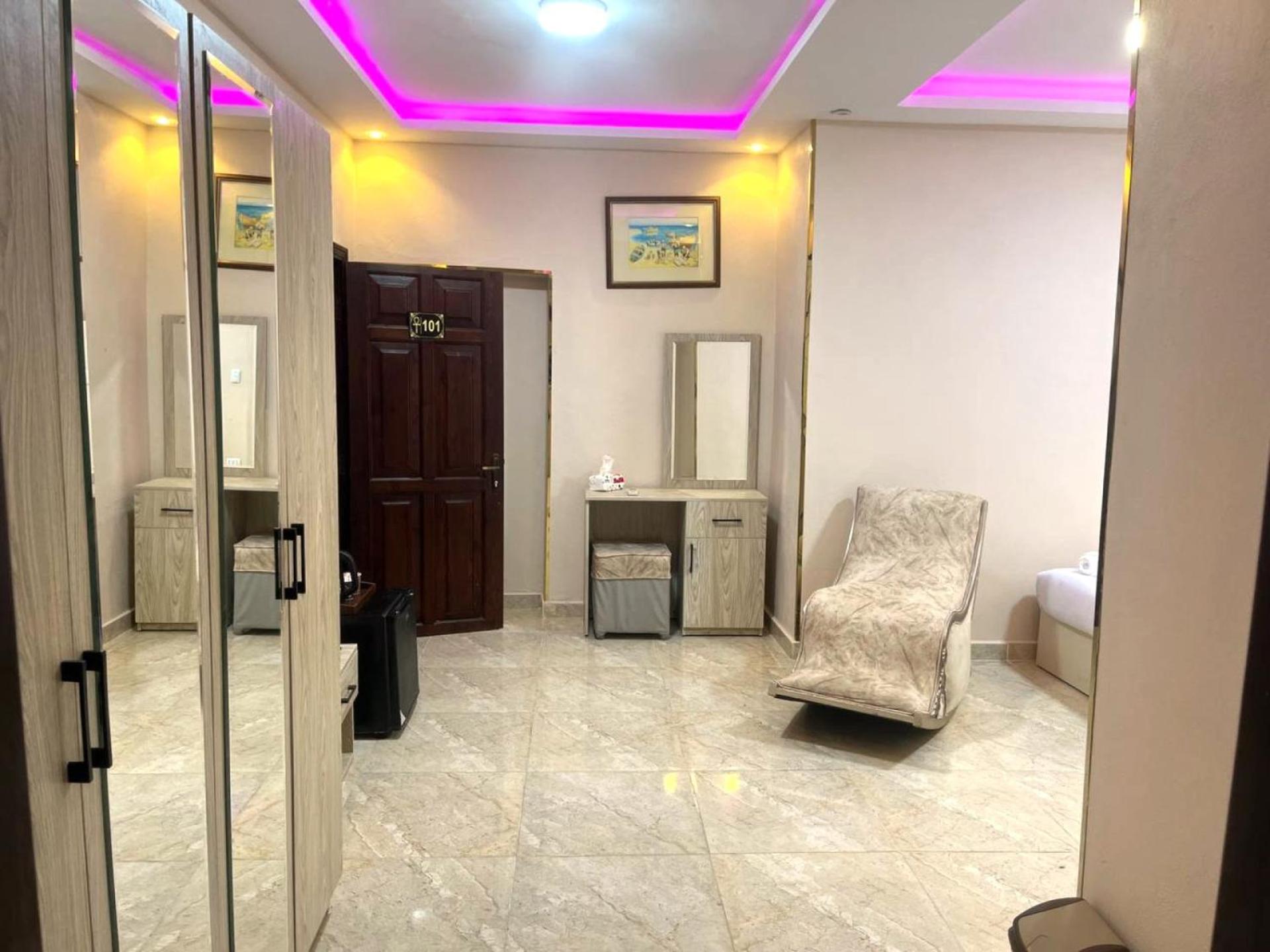 Nun Pyramids Hotel - Photo 4