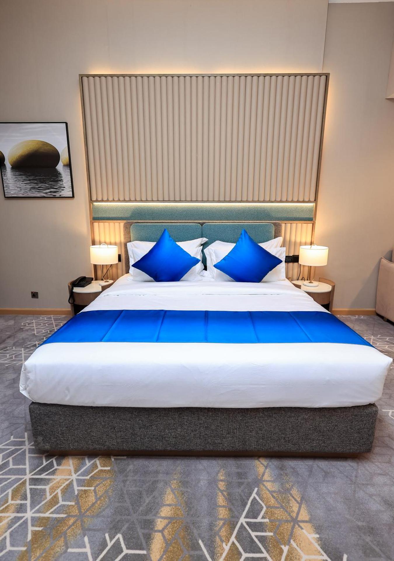 Best Western Premier M Four Hotel - Photo 40