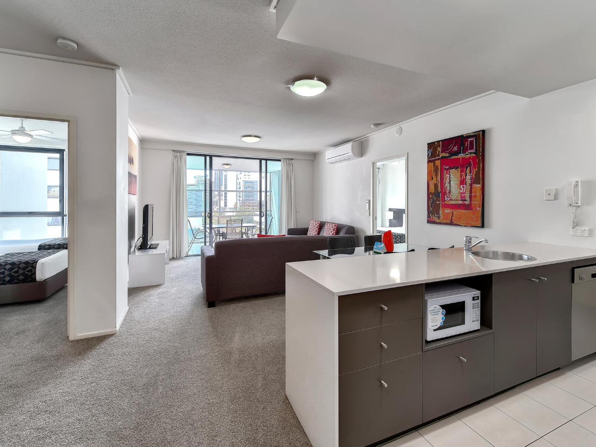 SKD Suites - Photo 33