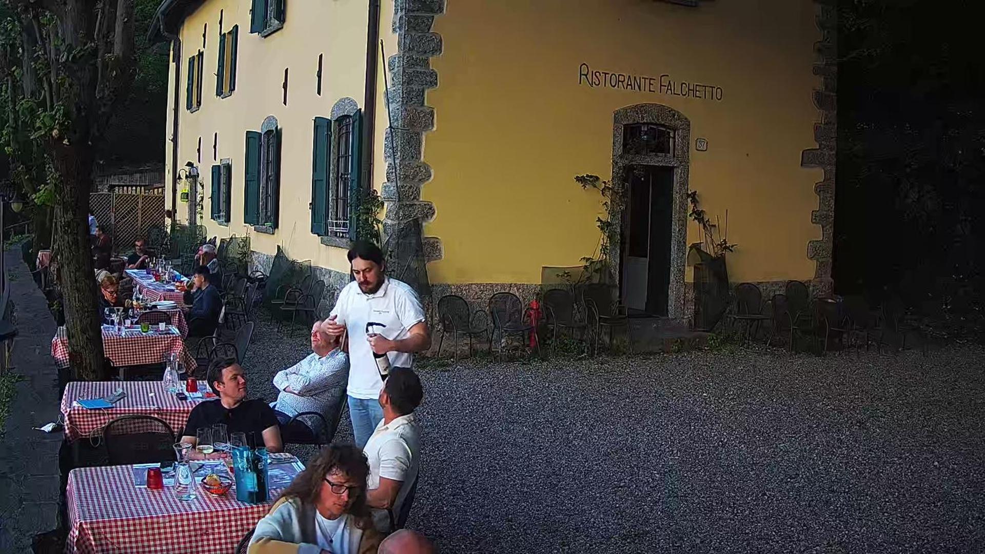 Ristorante Hotel Falchetto - Photo 5