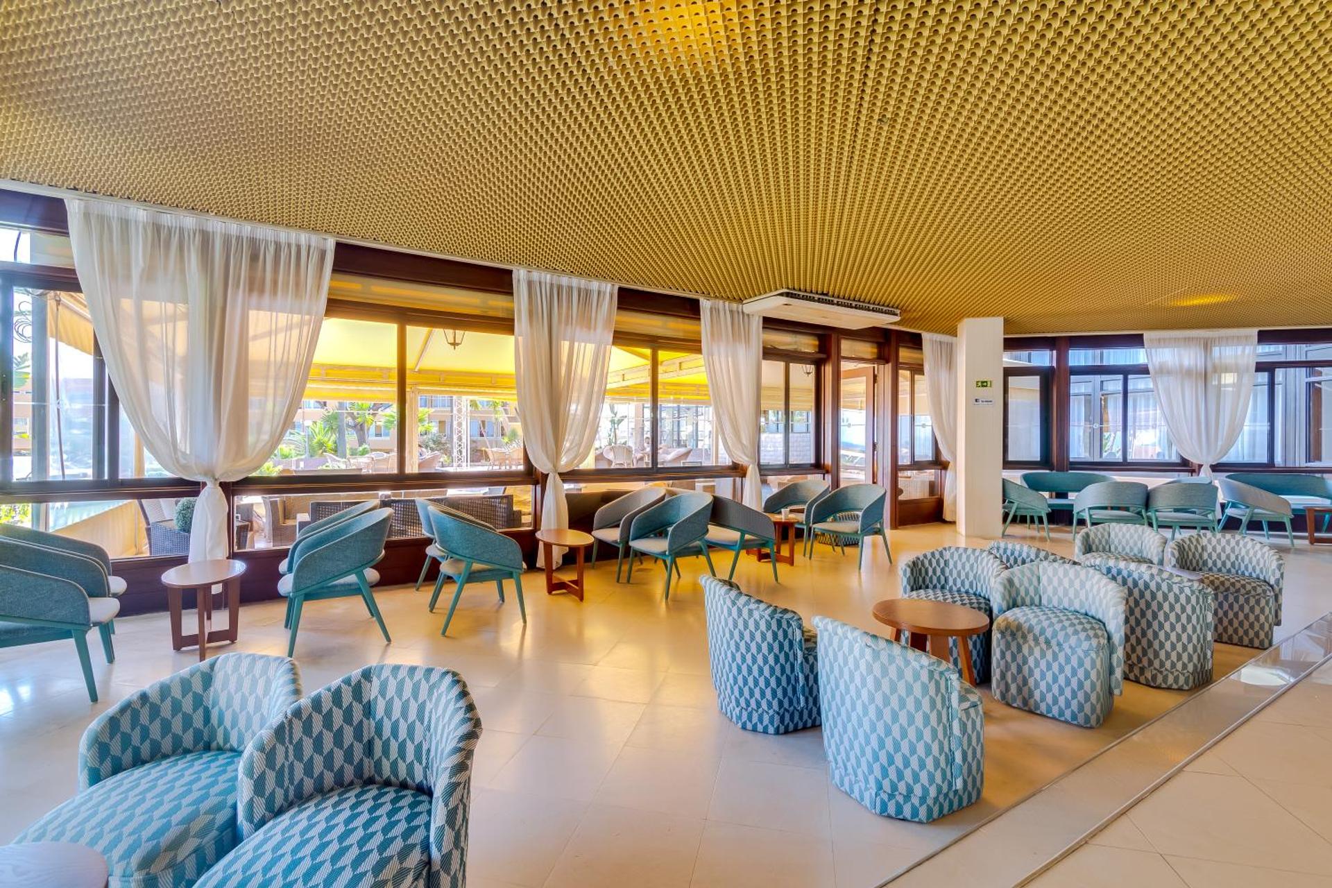 Auramar Beach Resort - Photo 54