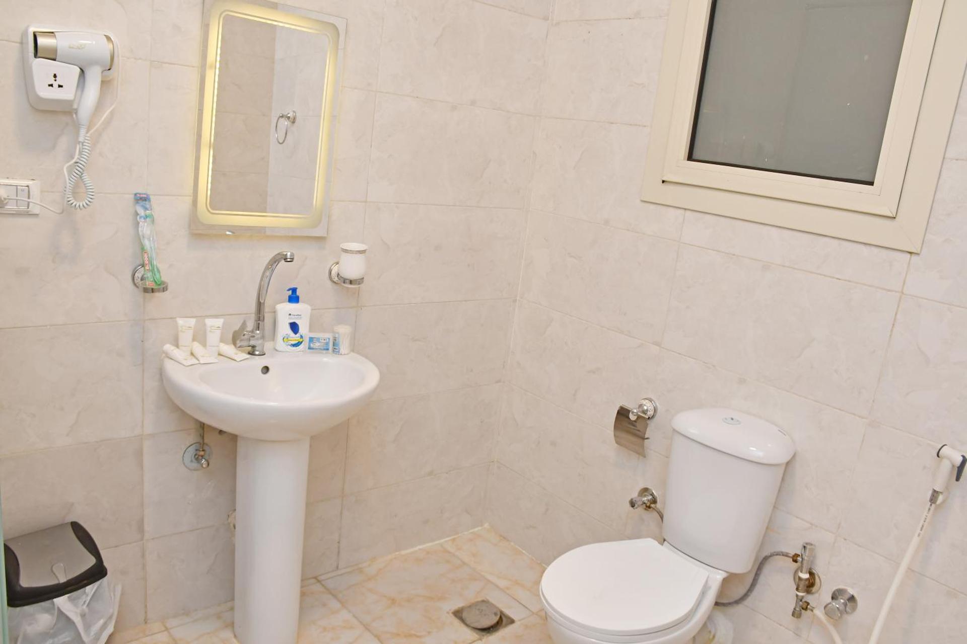 Nun Pyramids Hotel - Photo 41