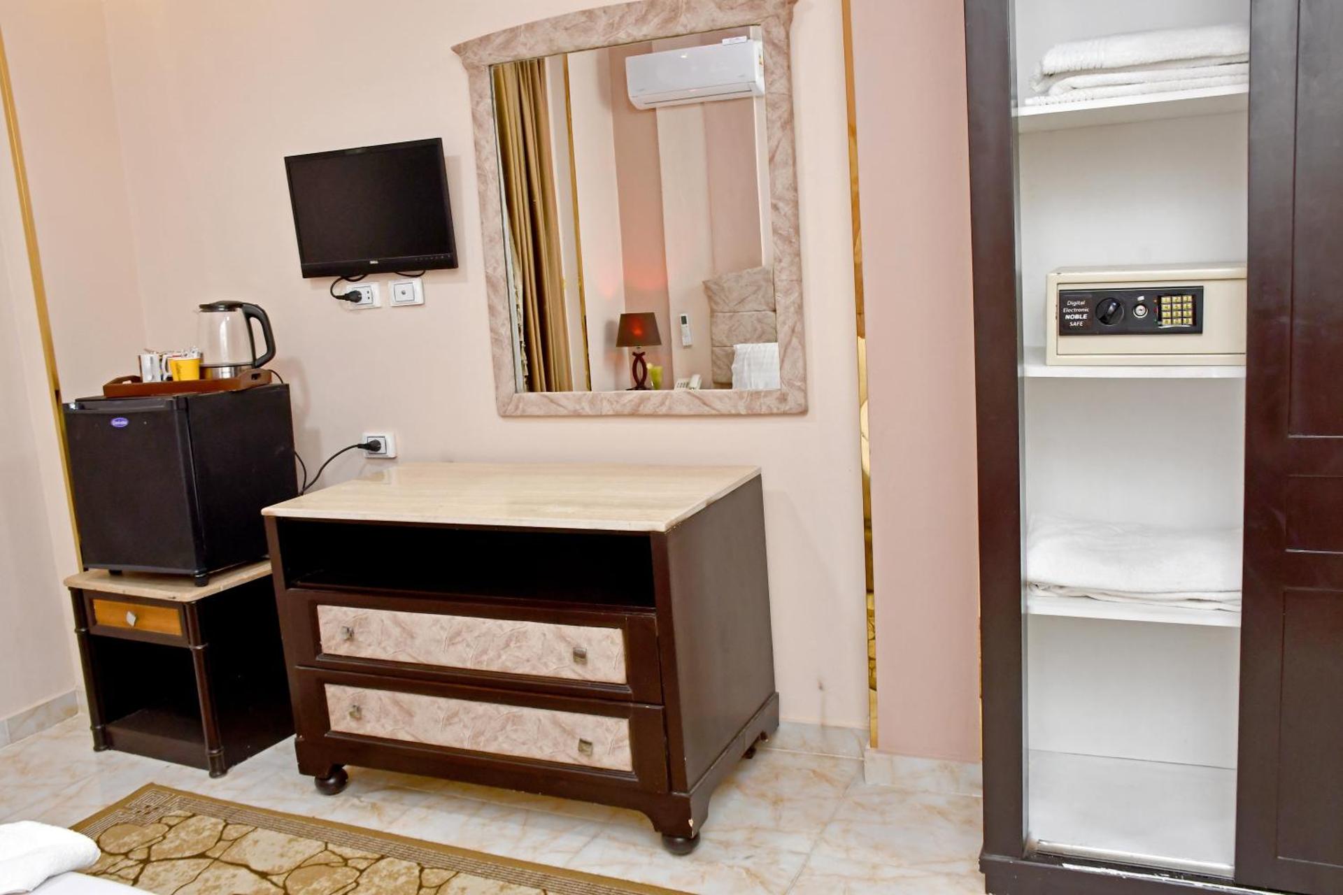 Nun Pyramids Hotel - Photo 45