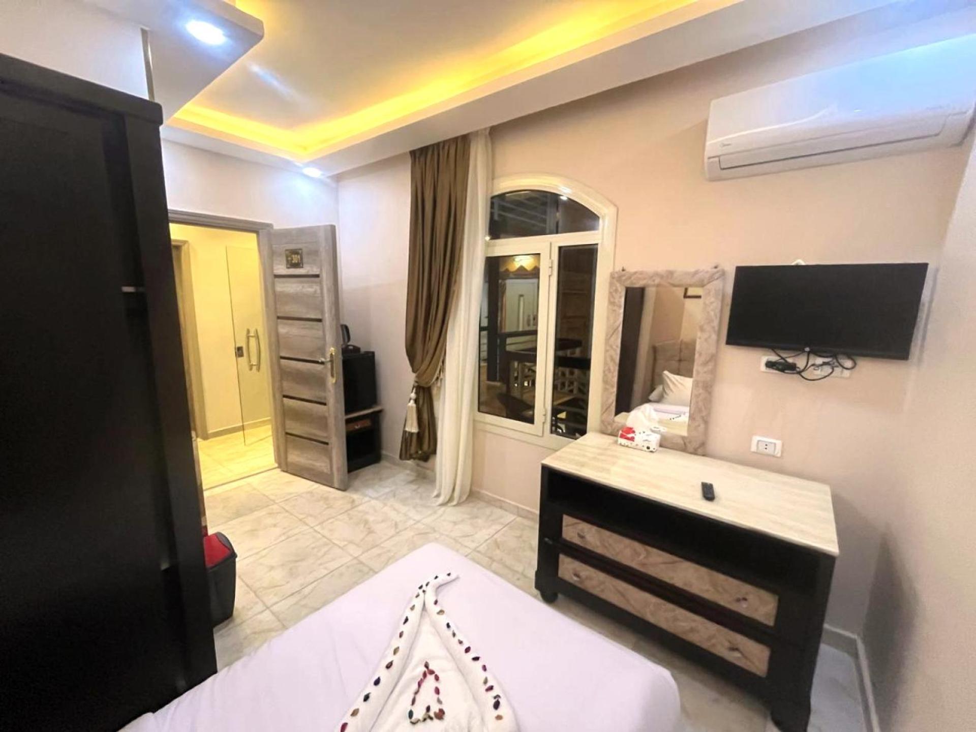 Nun Pyramids Hotel - Photo 55