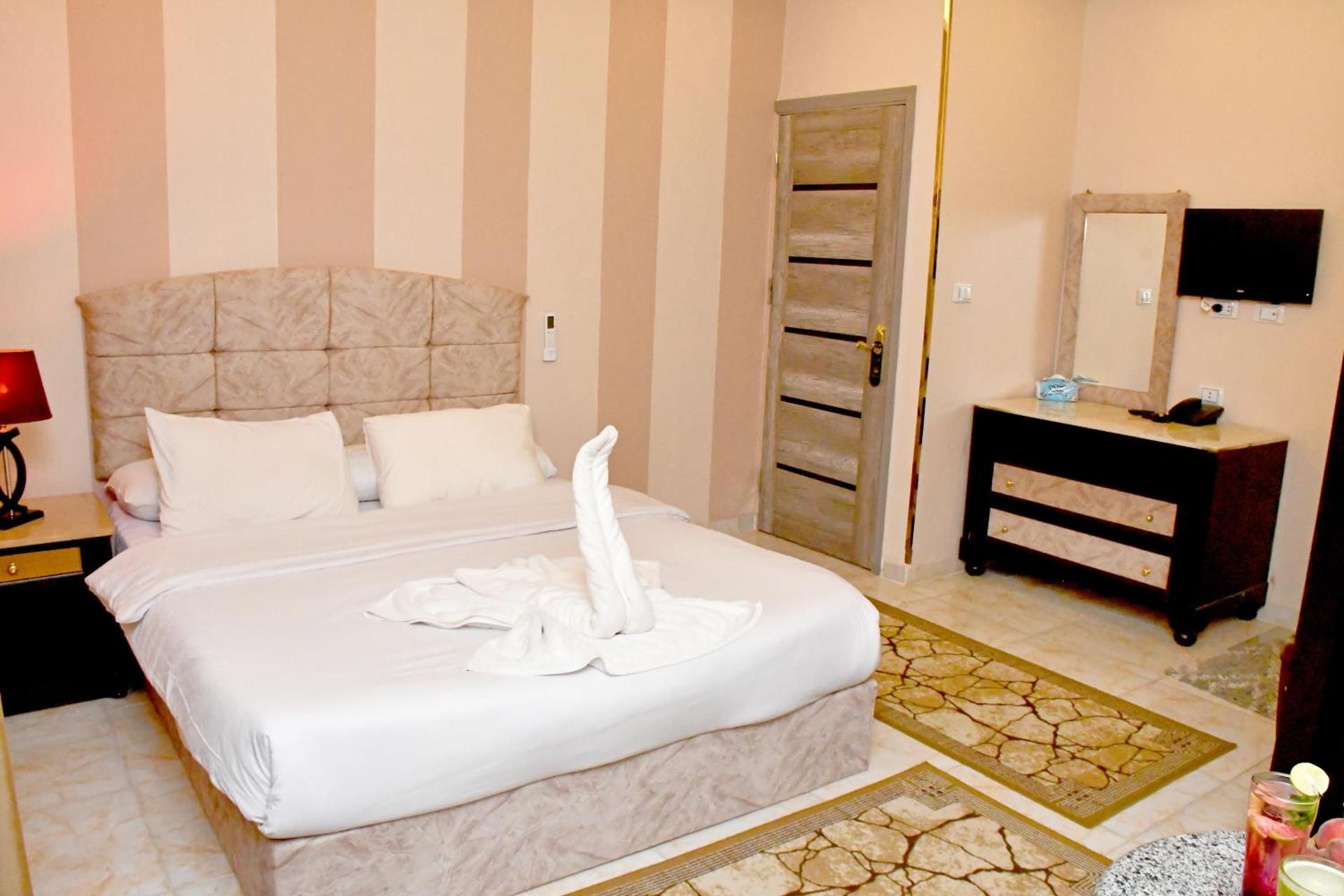 Nun Pyramids Hotel - Photo 73