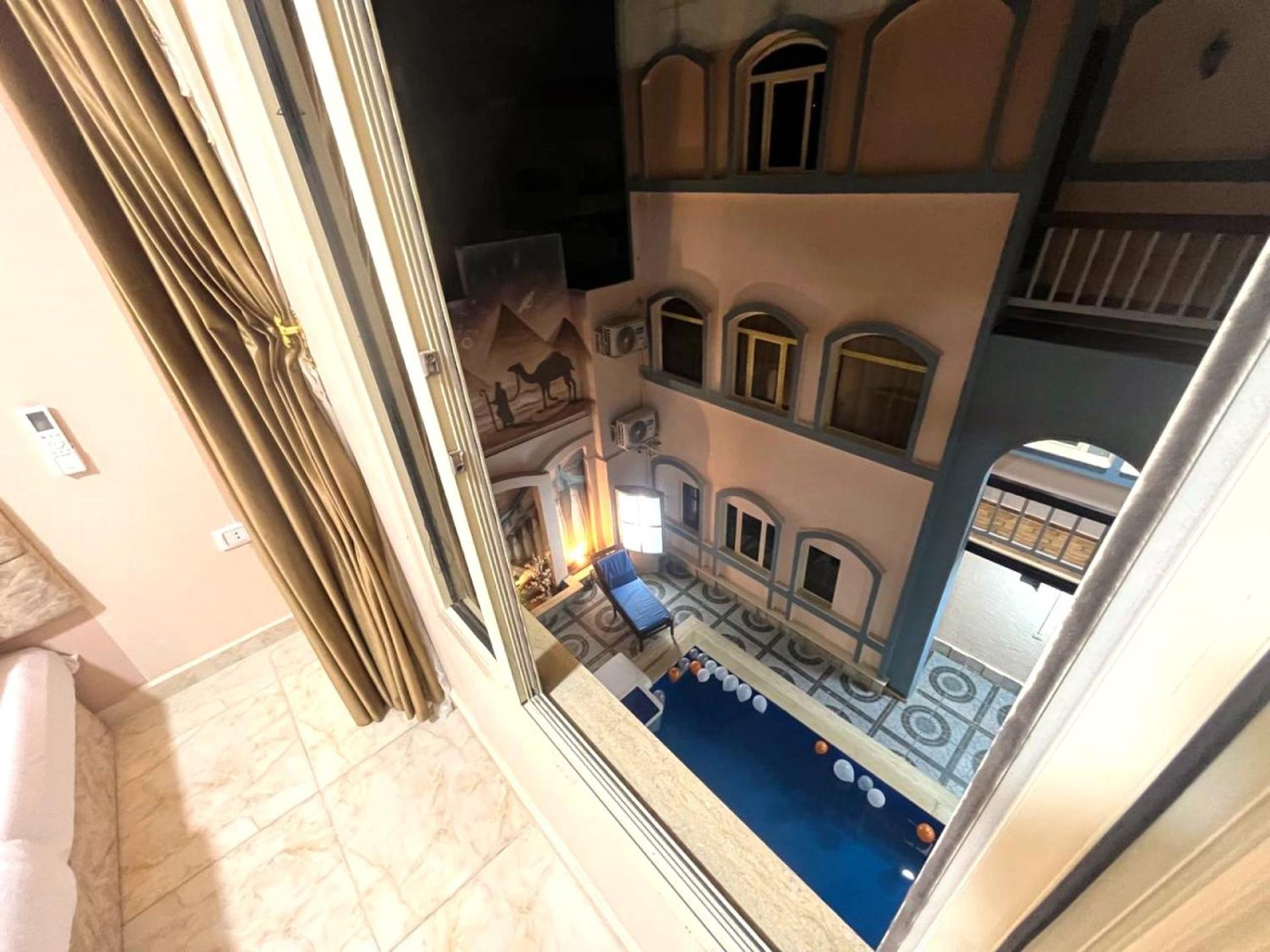 Single Room with Pool View