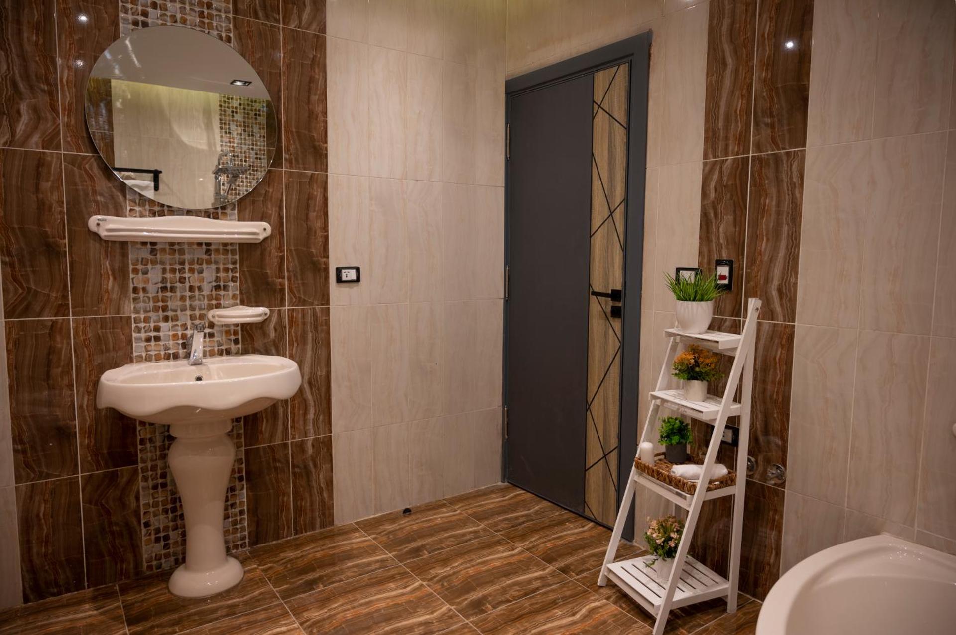 Palm Pyramids View Hotel - Photo 33