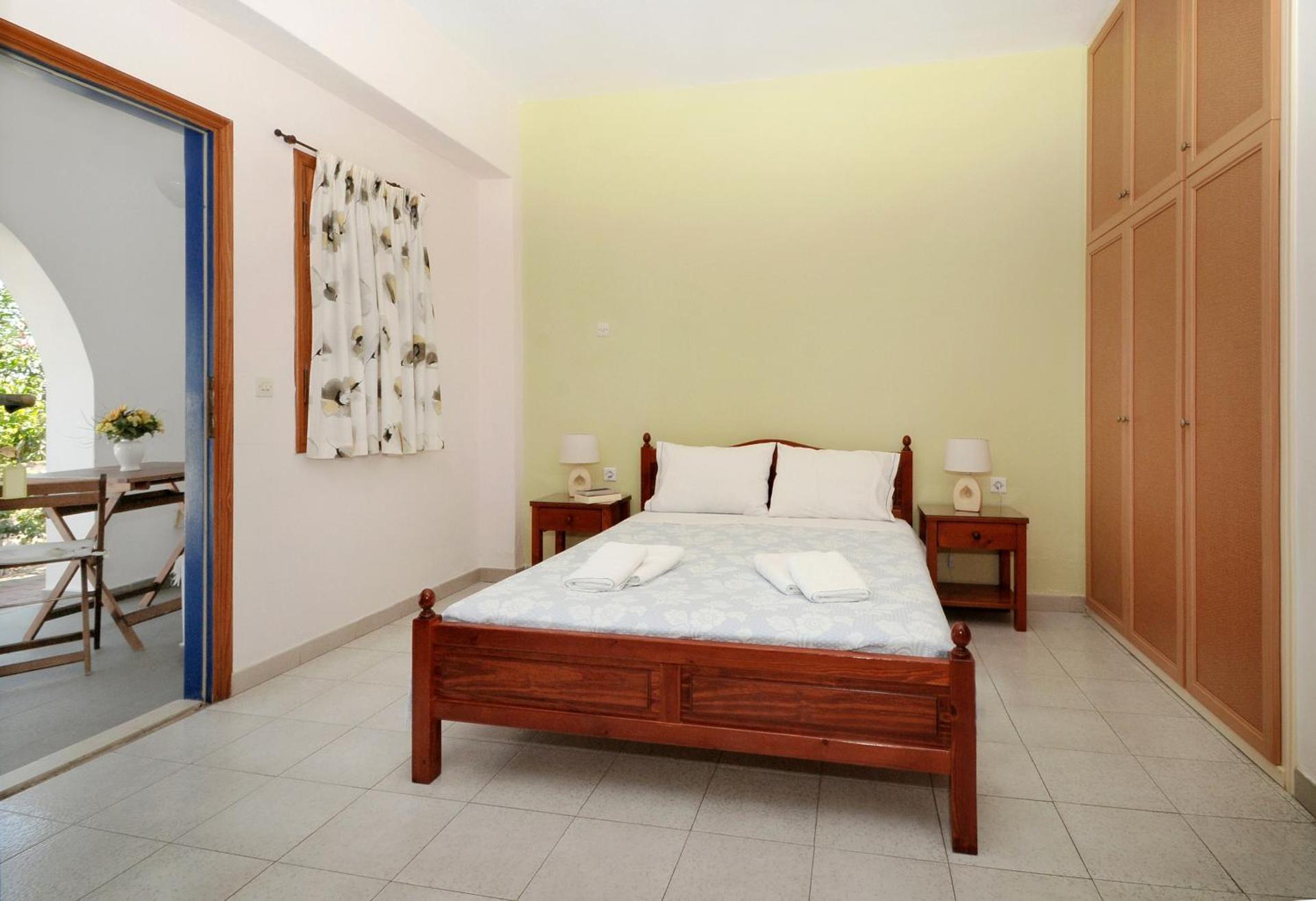 Kythera Irida - Photo 21