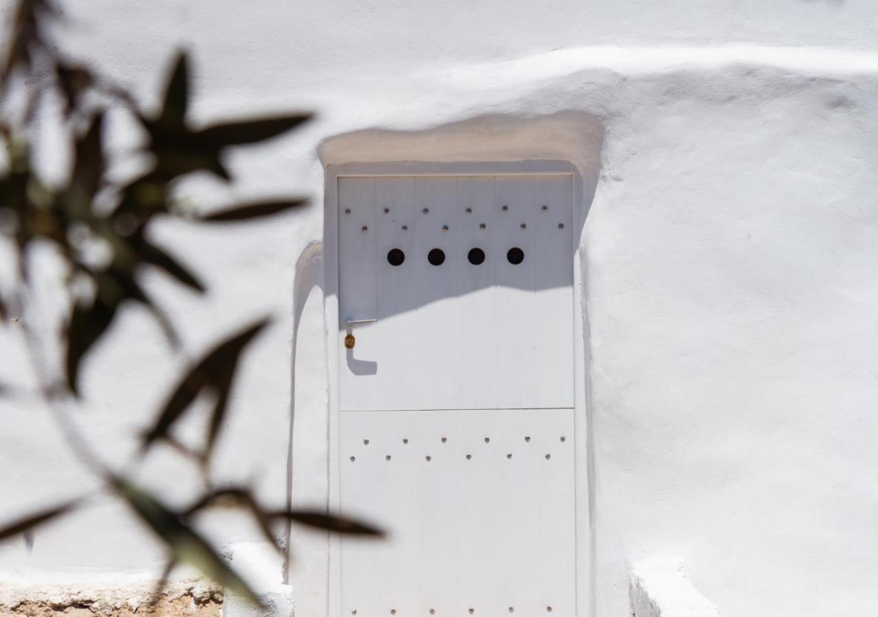 Haroto Suites - Photo 17