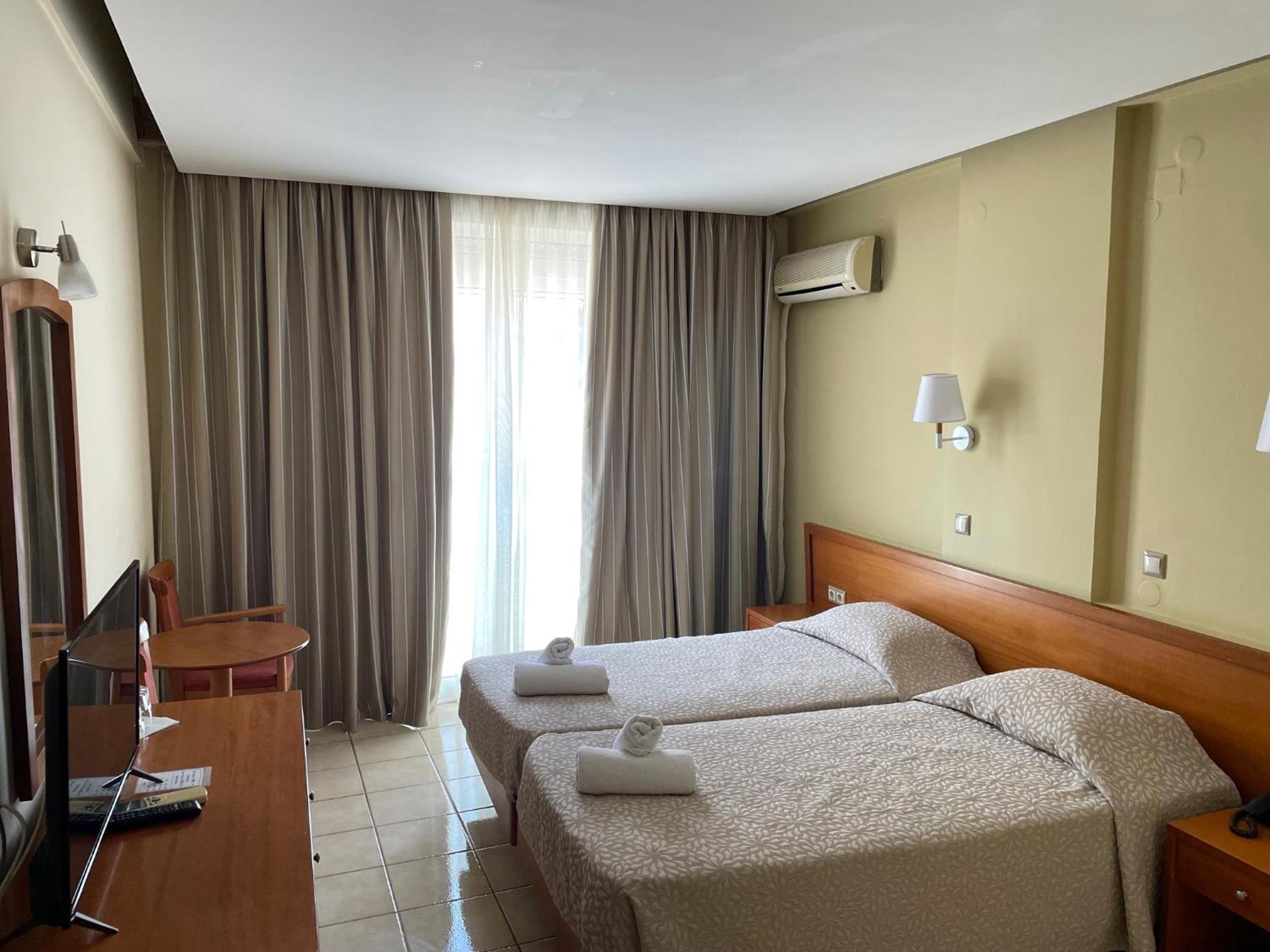 Neda Hotel - Photo 62