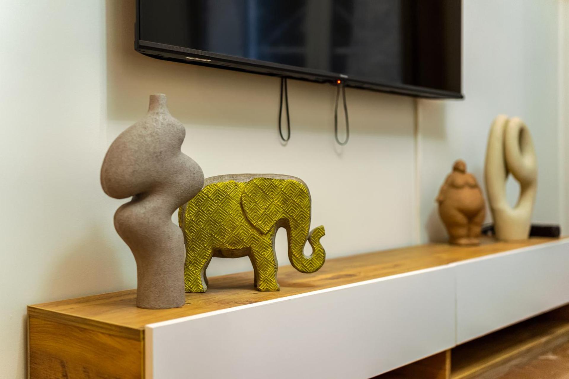 Spacious Garden apt - Photo 14