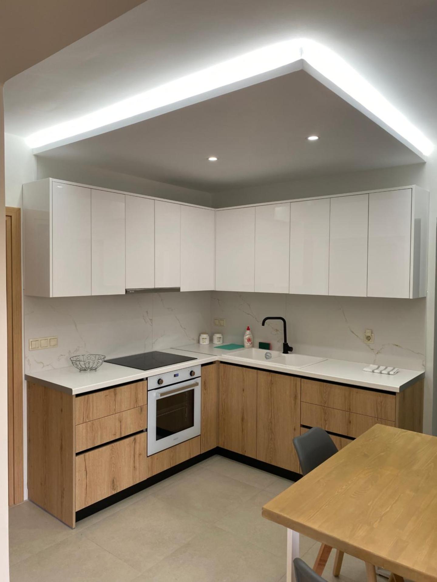 S & E Apartments - Photo 17