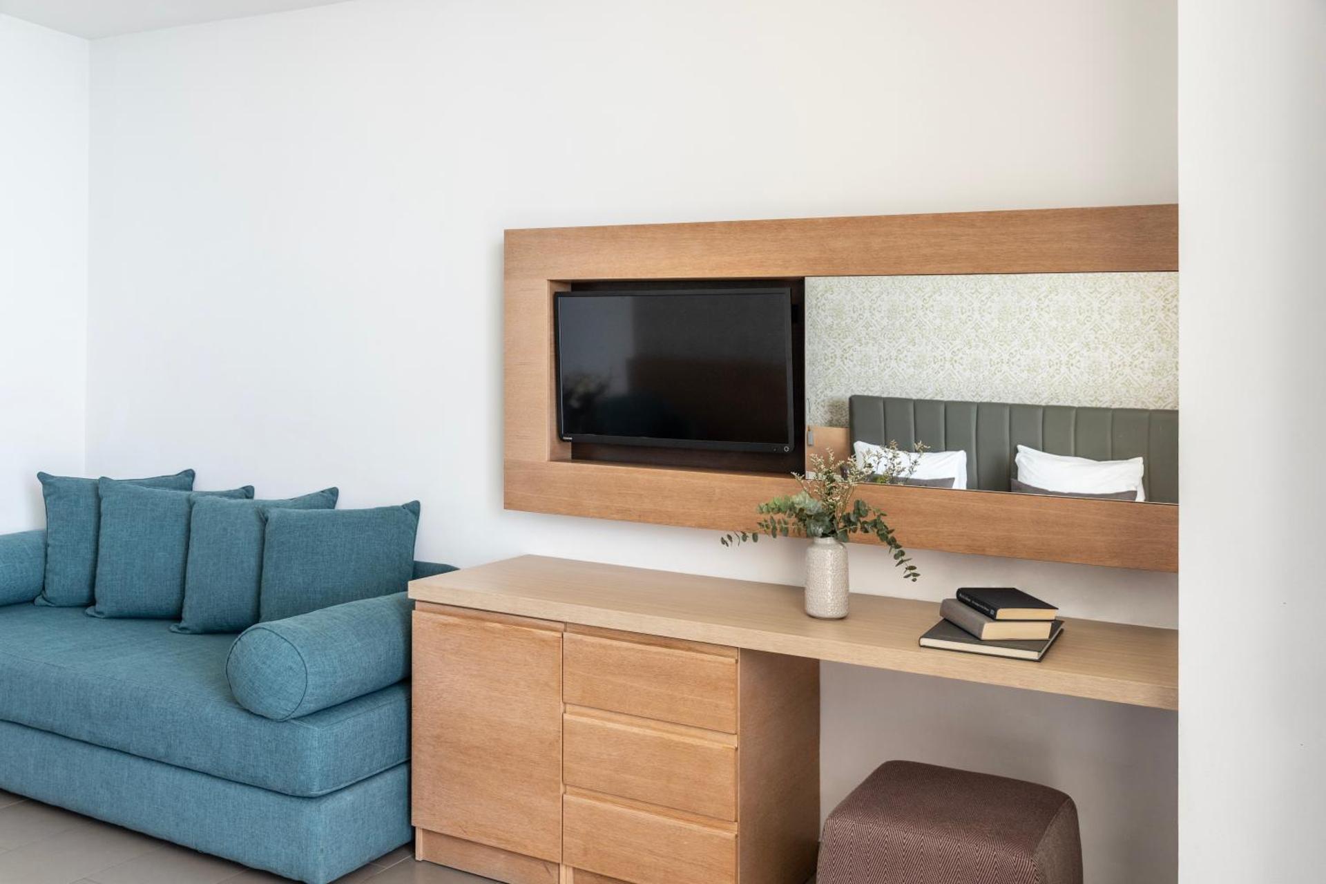 Royal Apollonia by Louis Hotels - Photo 139