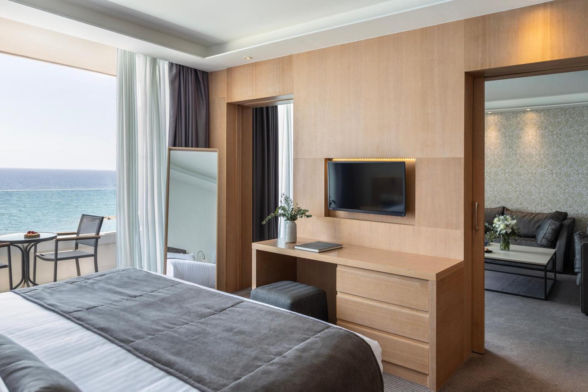 Royal Apollonia by Louis Hotels - Photo 147