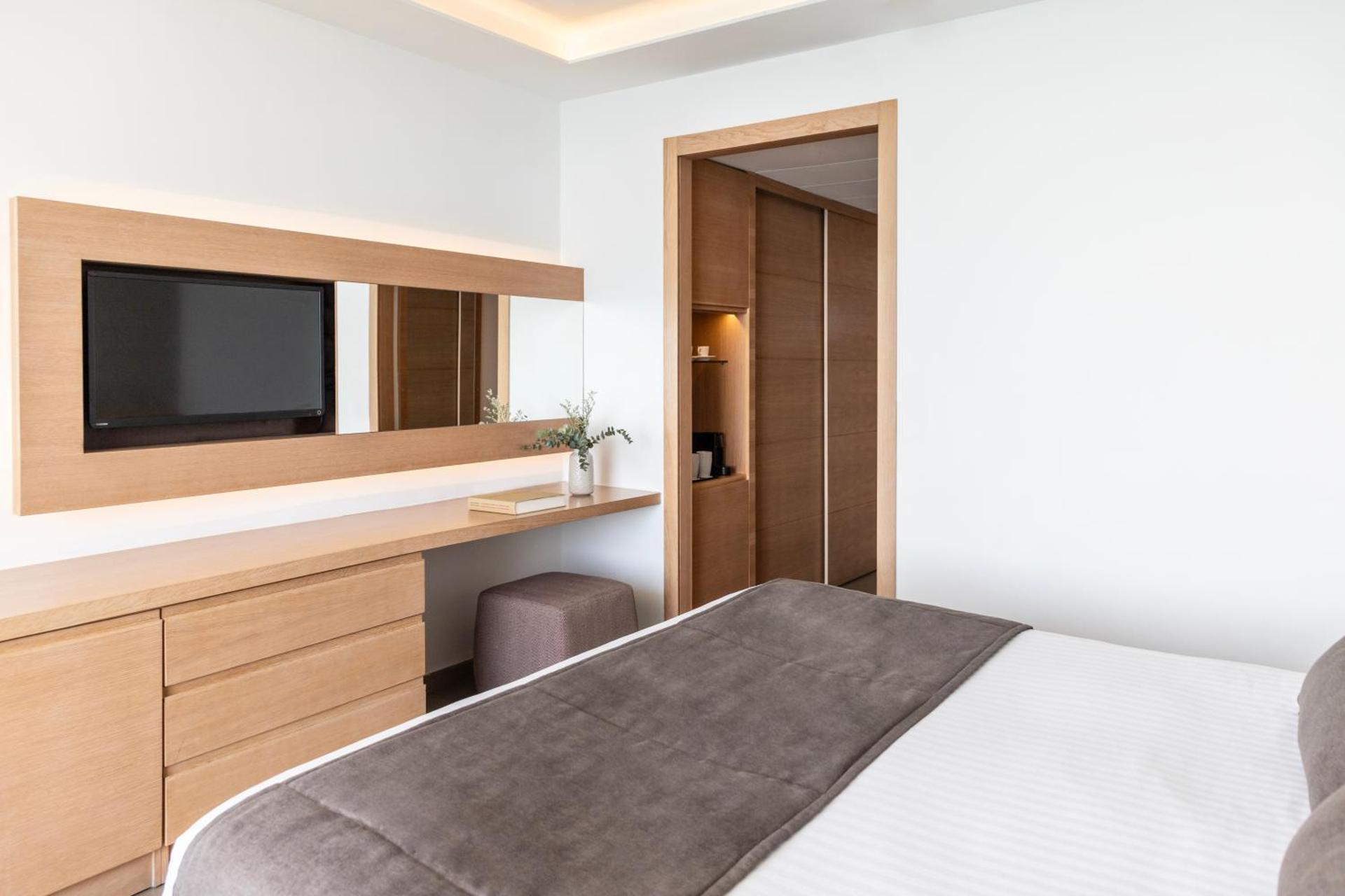 Royal Apollonia by Louis Hotels - Photo 155