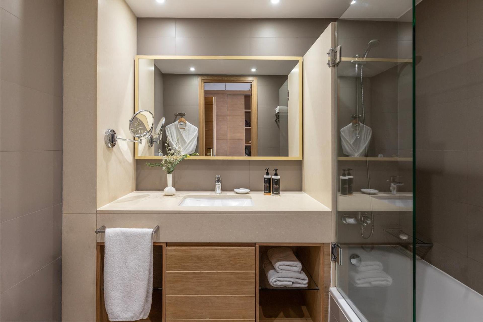 Royal Apollonia by Louis Hotels - Photo 157