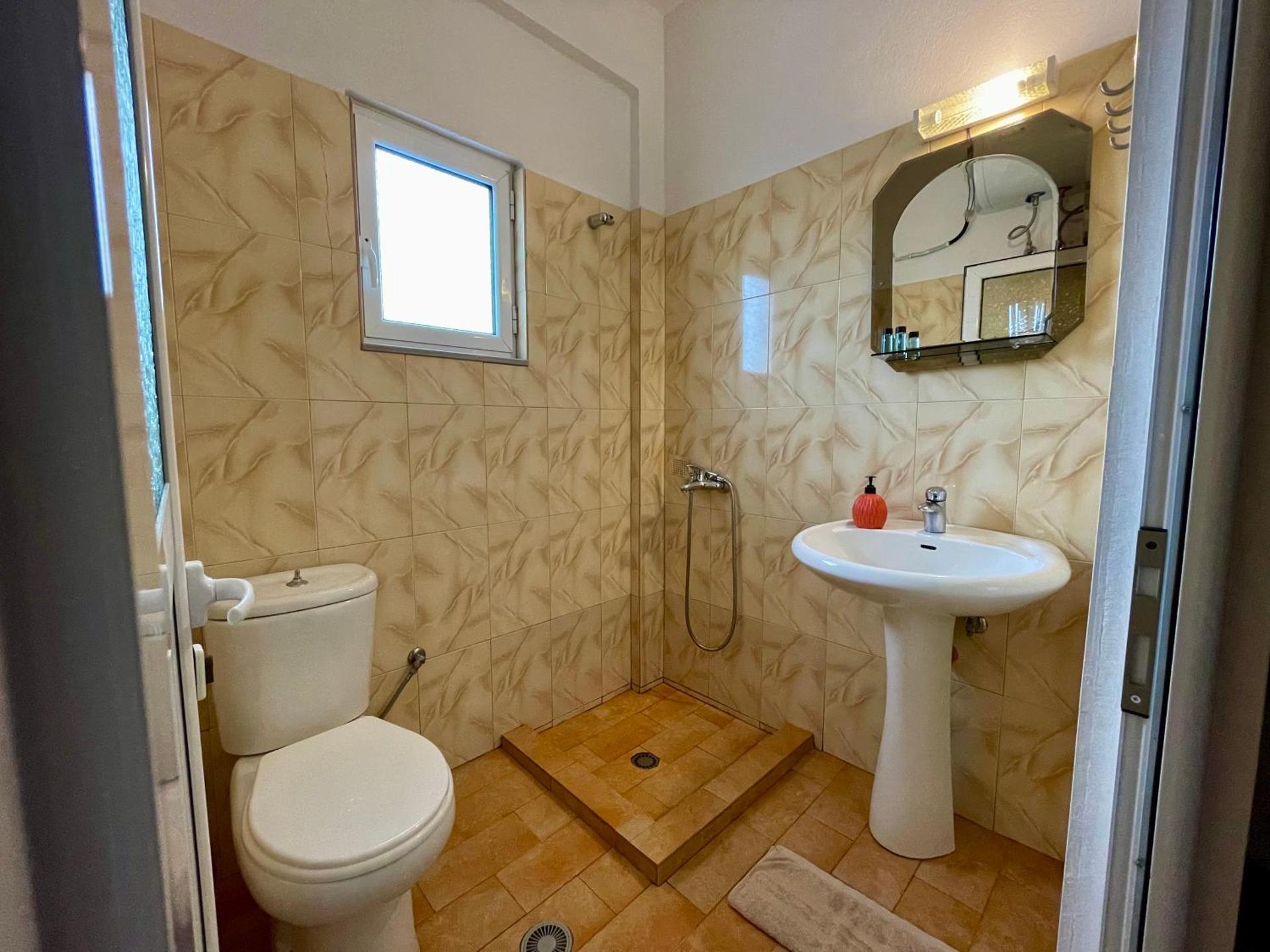 Marku Palace - Photo 7