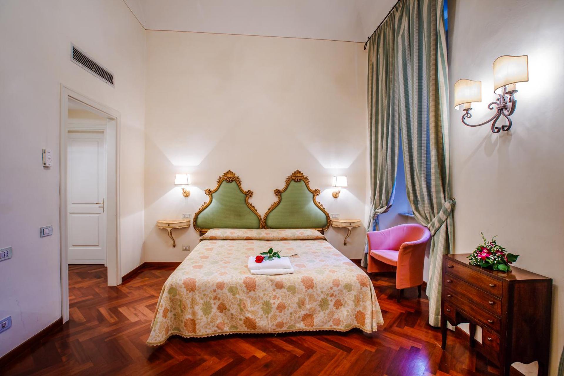 Hotel Fortuna - Photo 31