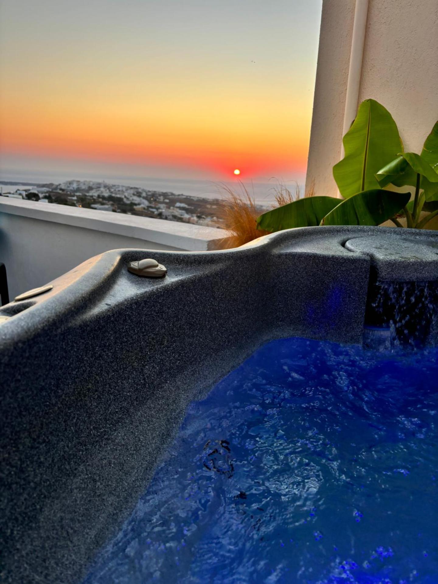 Queen Room with Spa Bath