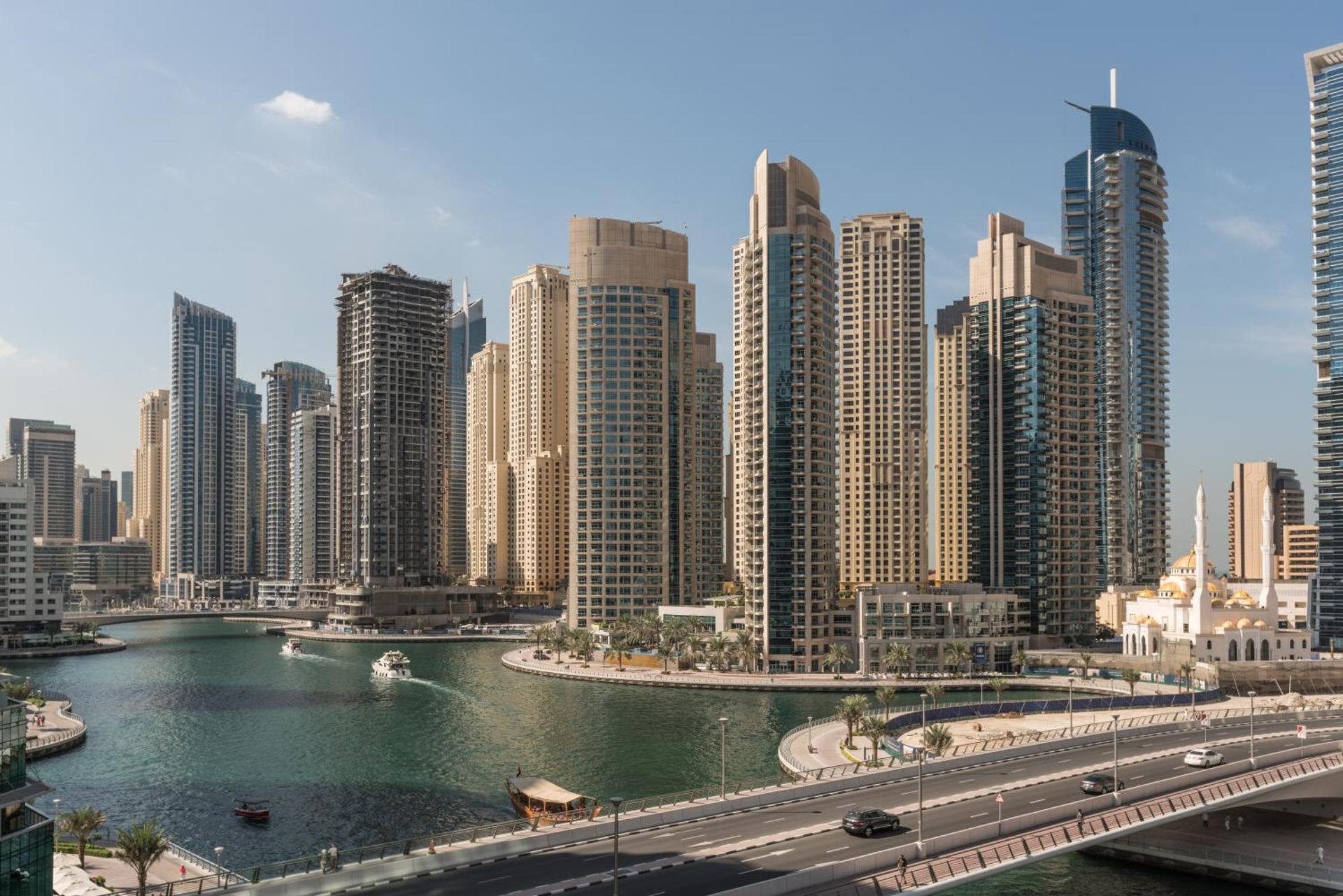 Marina Hotel Apartments - Photo 16