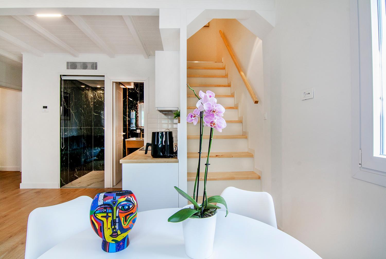 Solo Bianco Suites - Photo 5