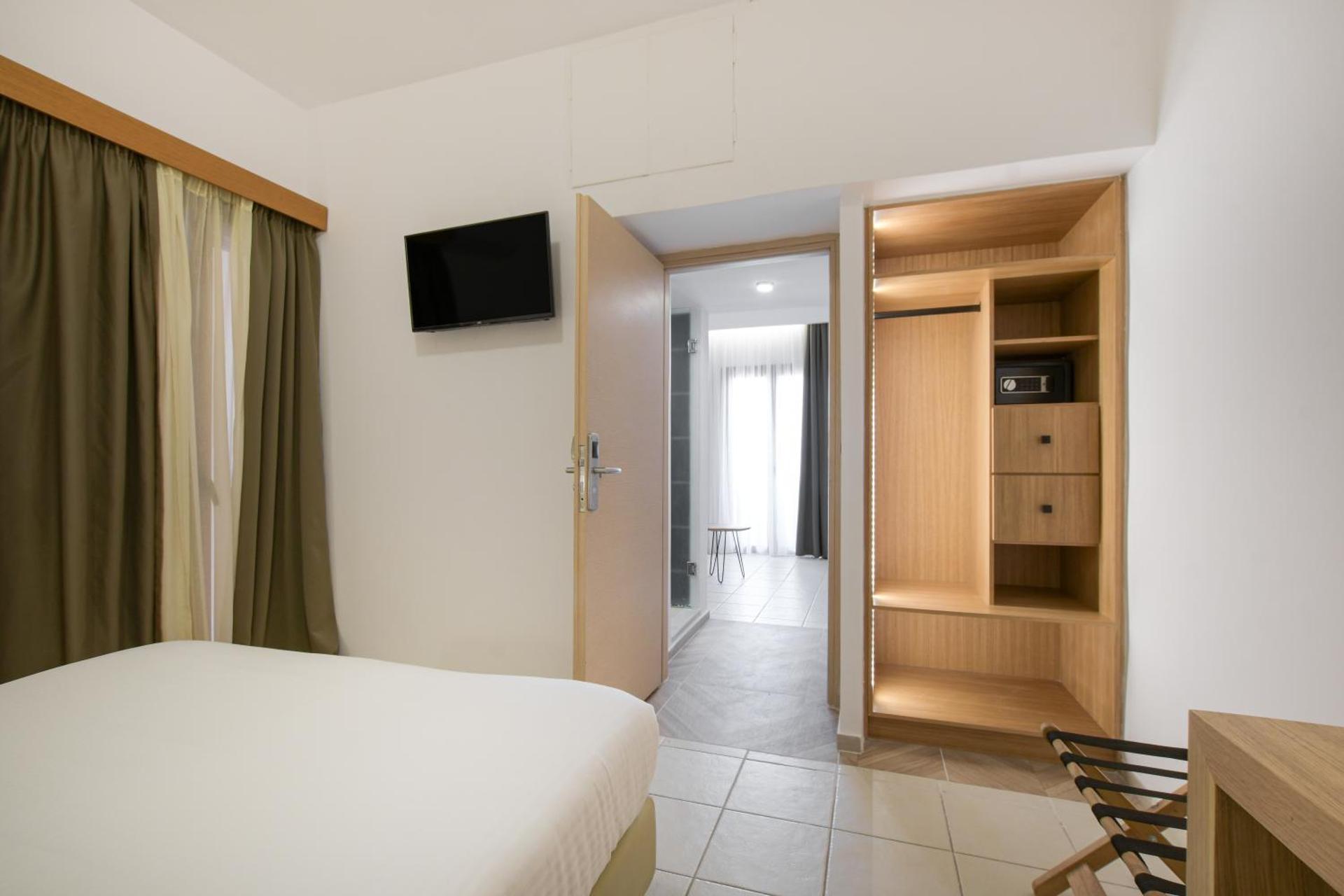 Georgia's Garden by Omilos Hotels - Photo 49