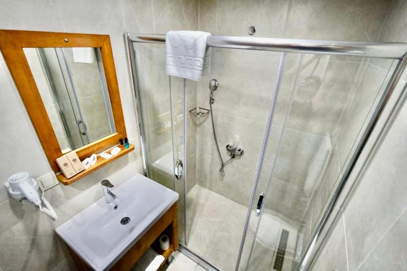 Sultan Hamit Hotel - Photo 87