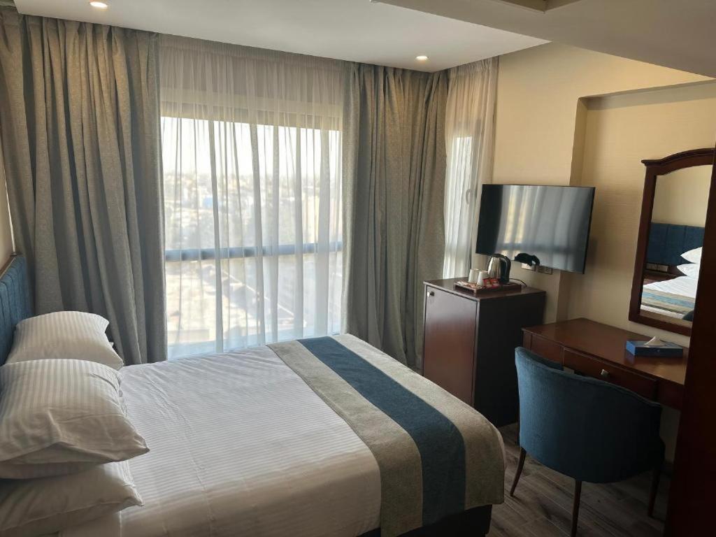 Stay Inn Pyramids Hotel - Photo 42