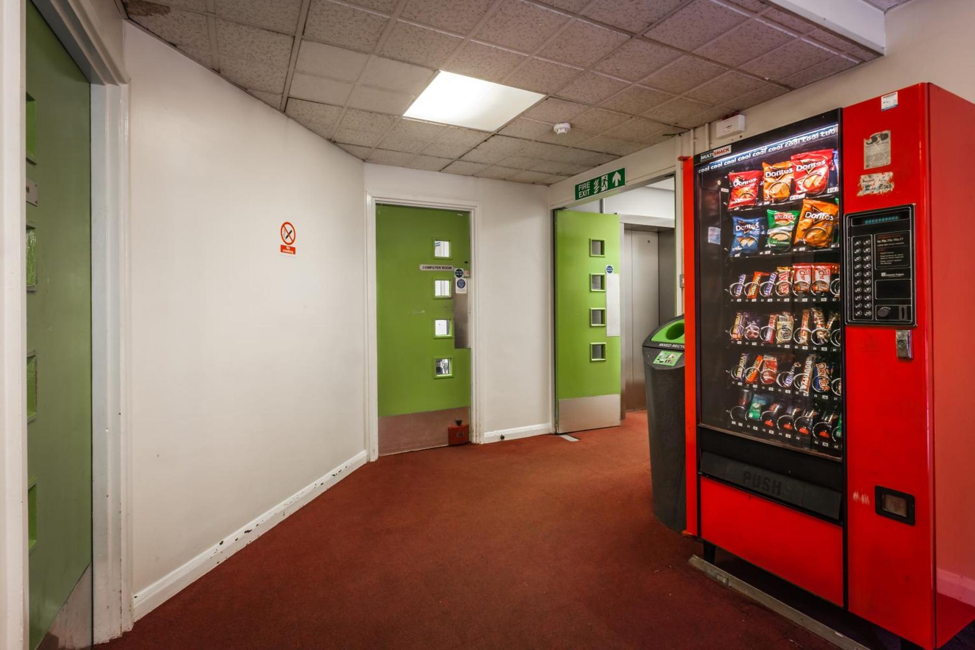 LSE Rosebery Hall - Photo 75