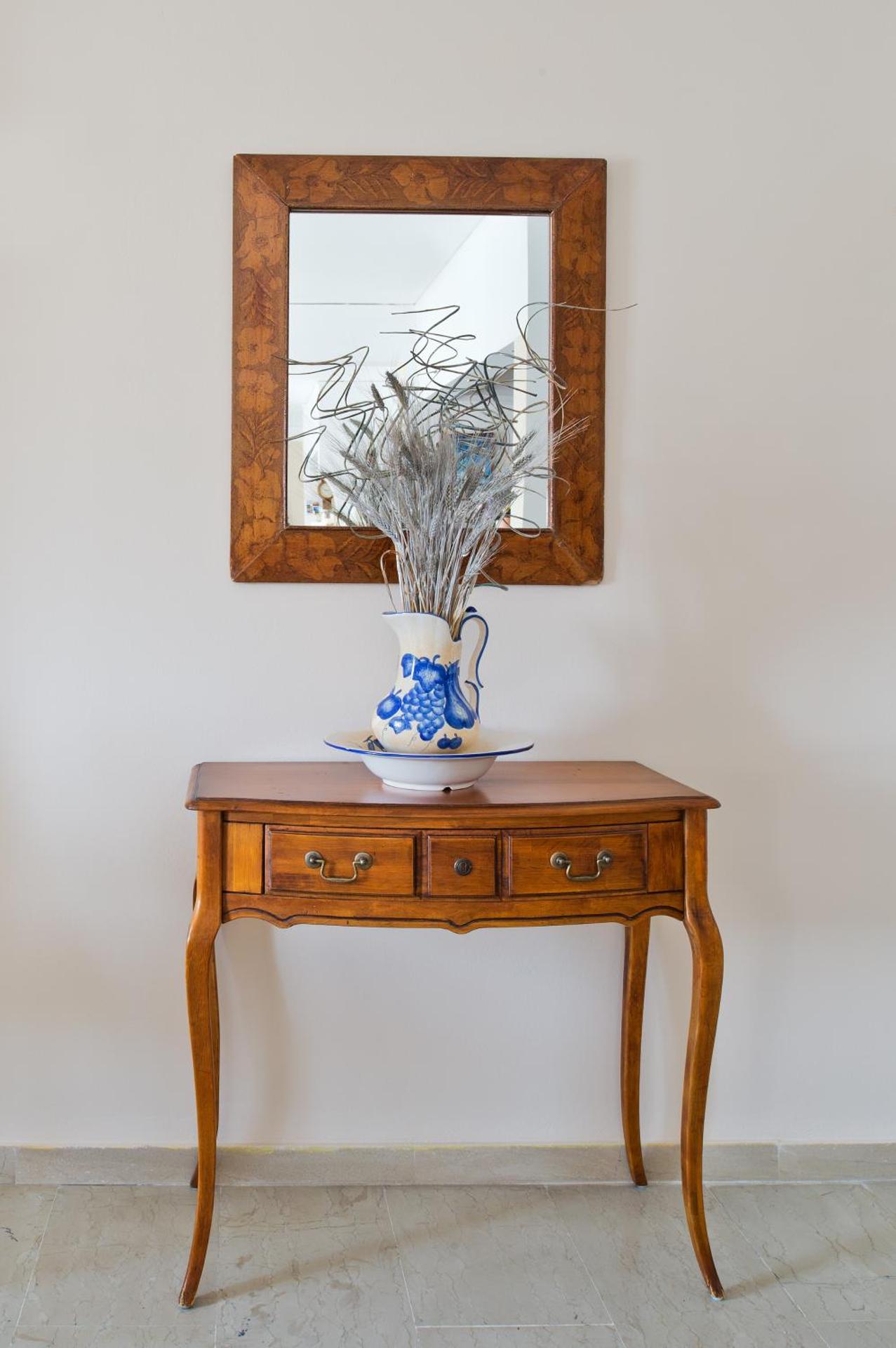 Makarios Hotel - Photo 4