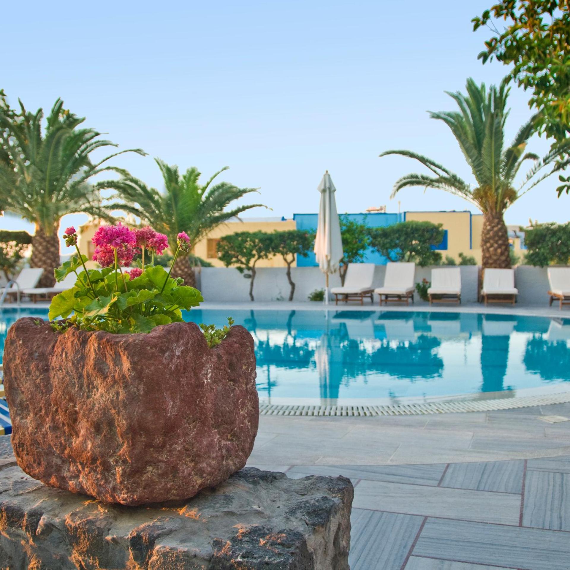 Makarios Hotel - Photo 16