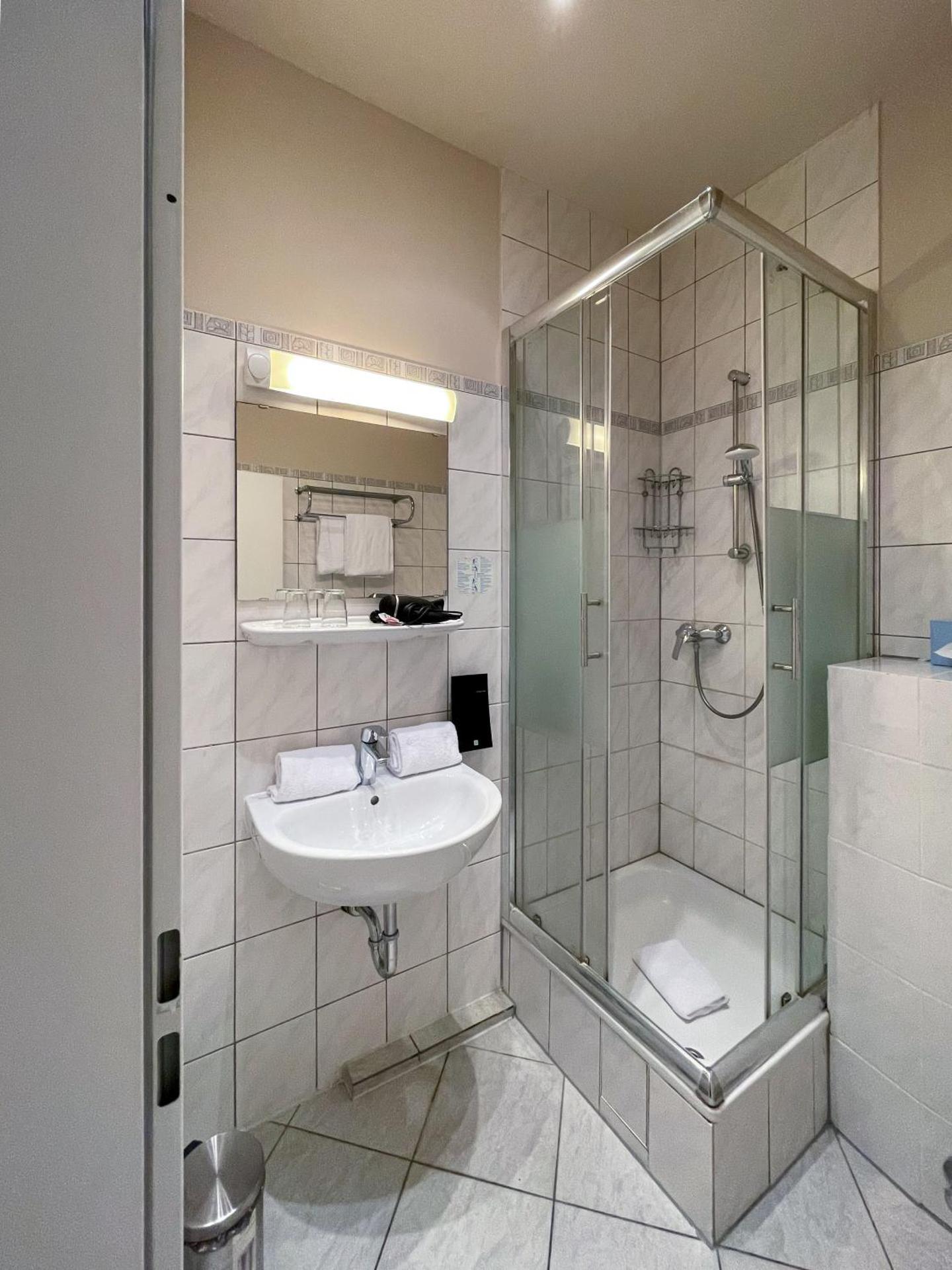 Hotel Sendlinger Tor - Photo 55