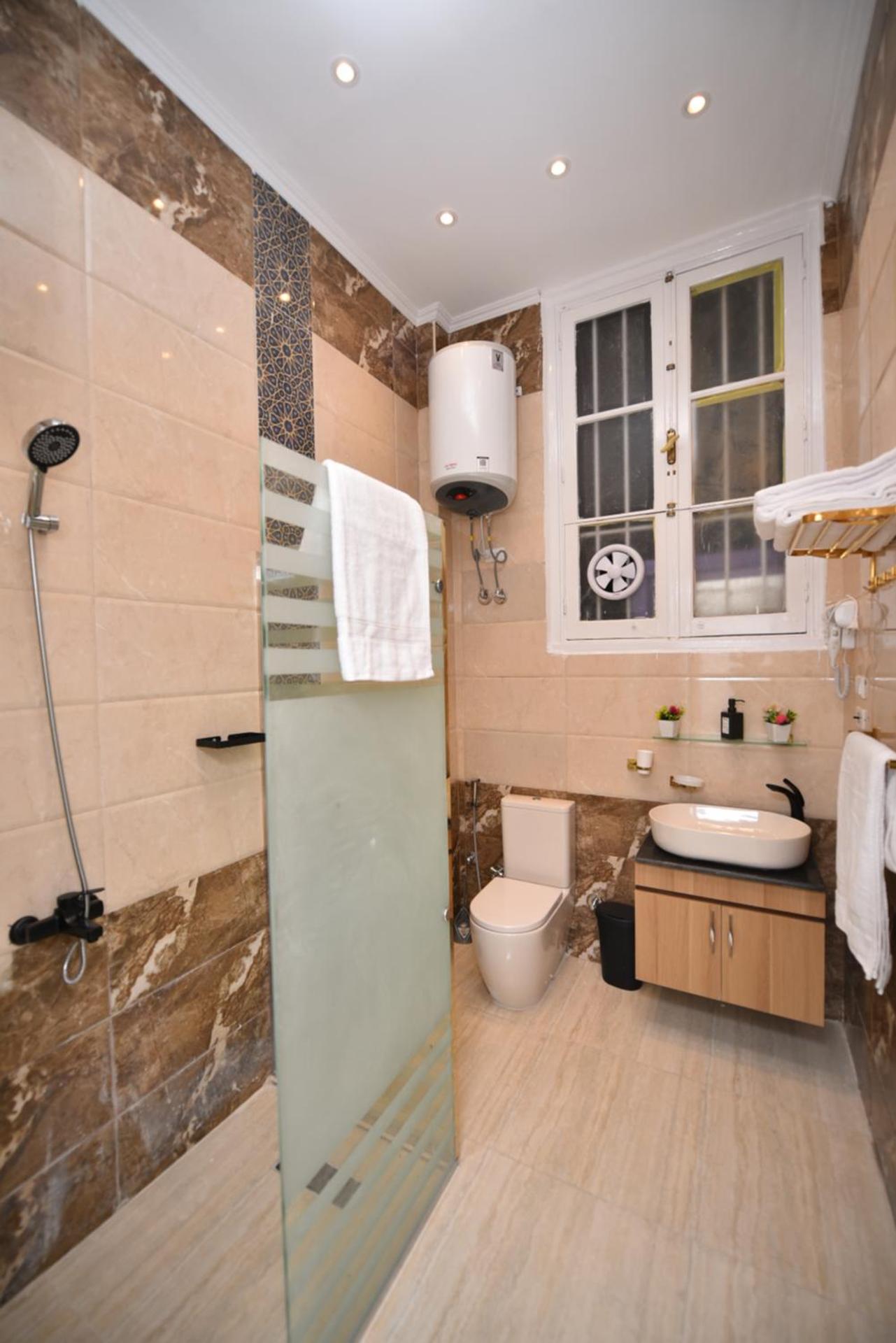 family suites cairo downtown - Photo 215