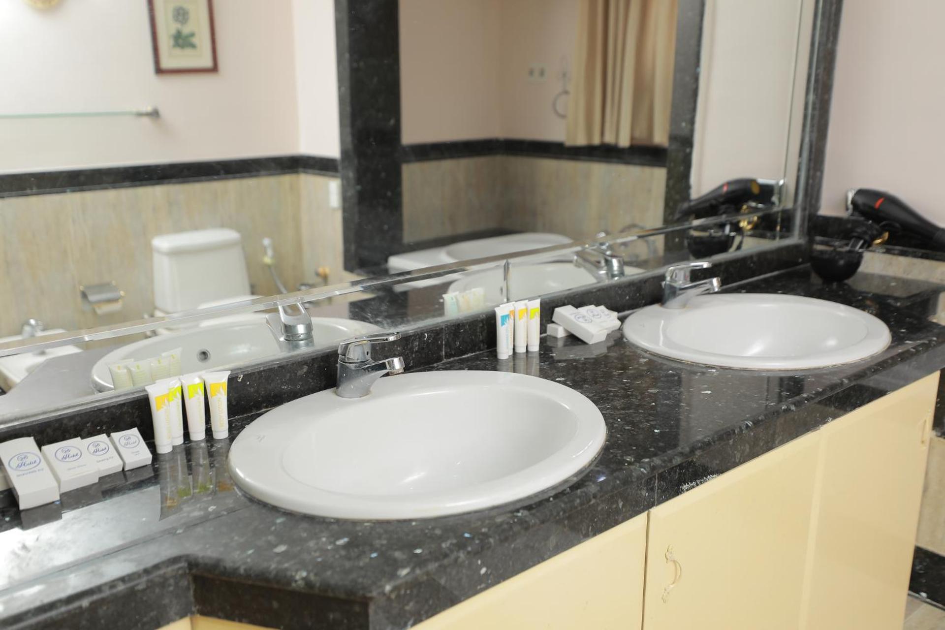 Aziz Egypt Pyramids View - Photo 66