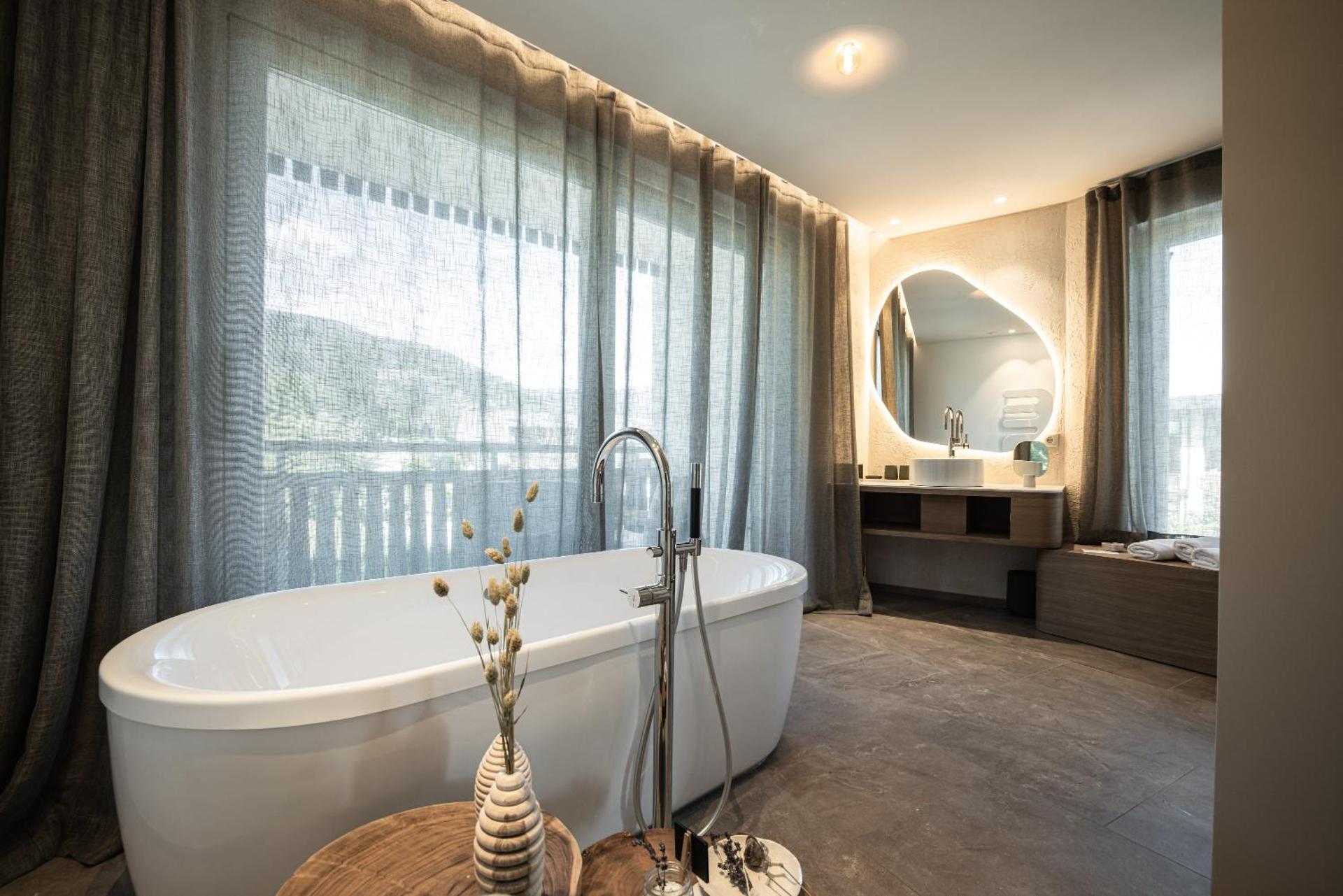 Hotel Petrus - Photo 34