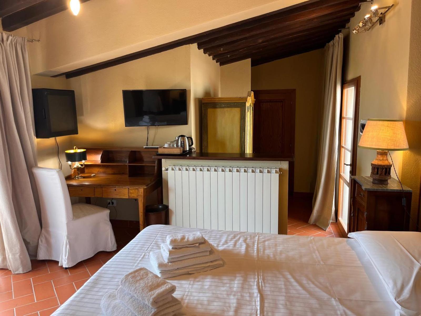 Fattoria Casagrande - Photo 2