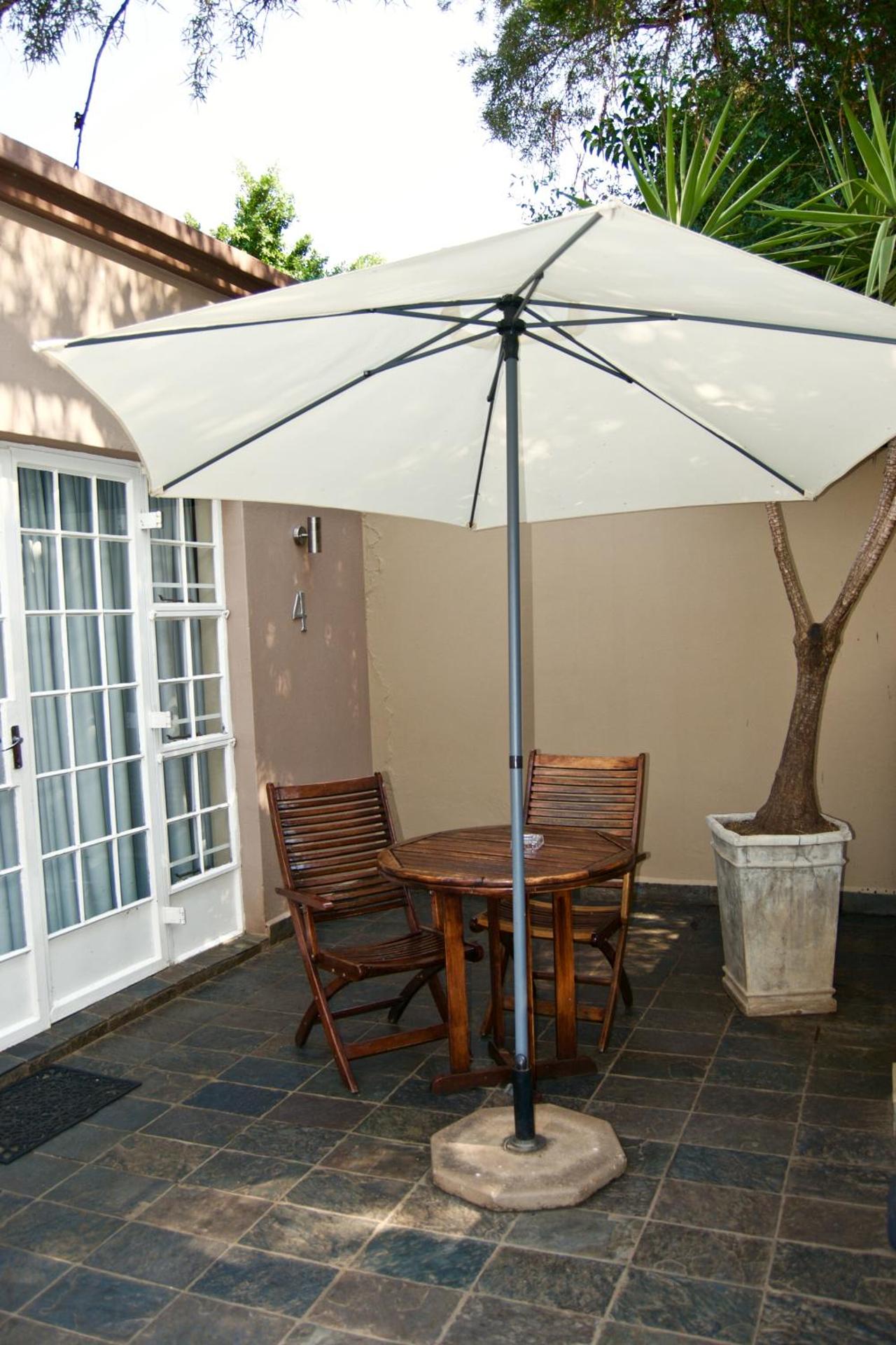 Khayamanzi Guesthouse - Photo 4