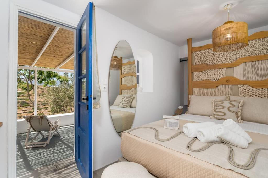 Milos Trypiti sunset delux studio - Photo 20