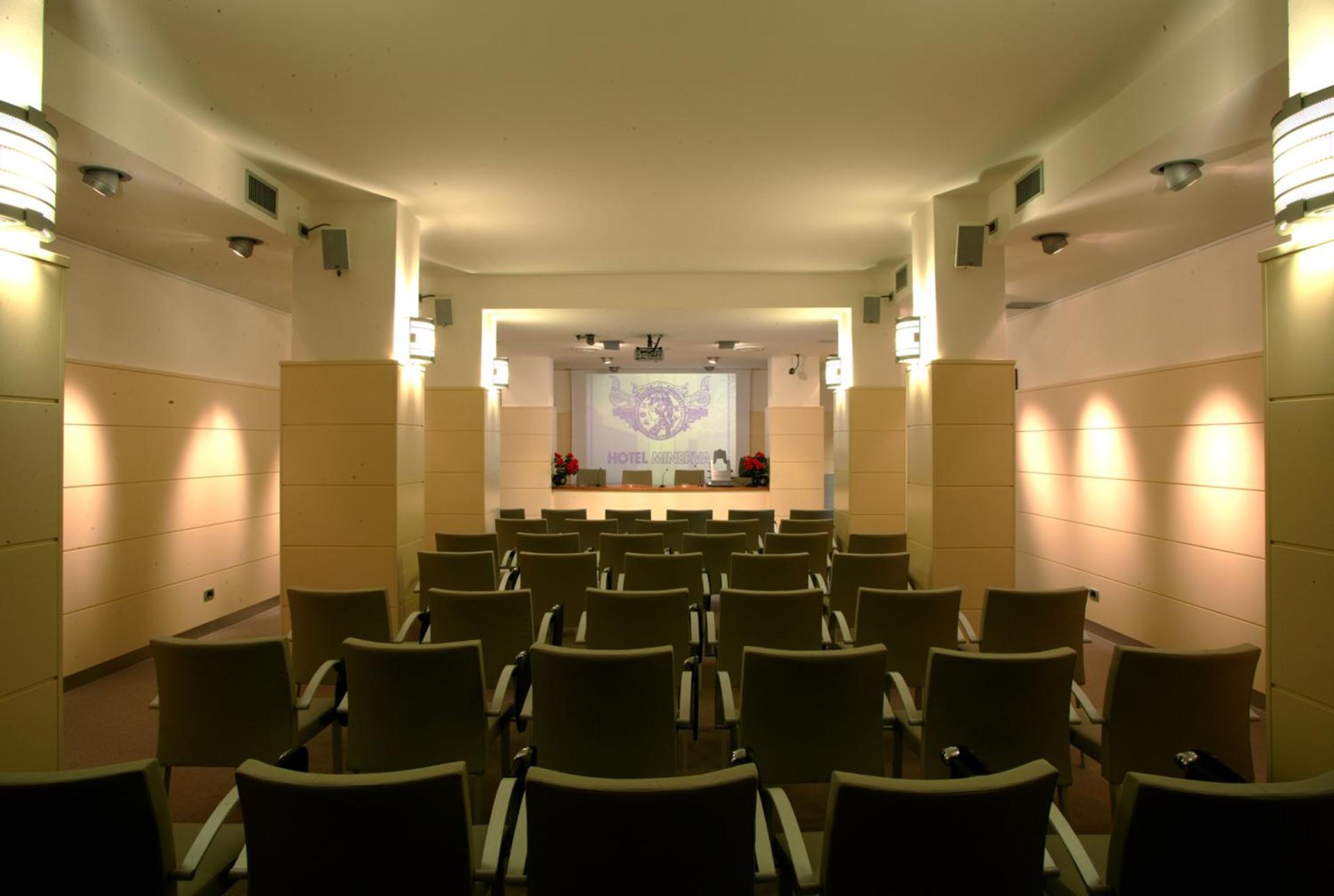 Hotel Minerva - Photo 97