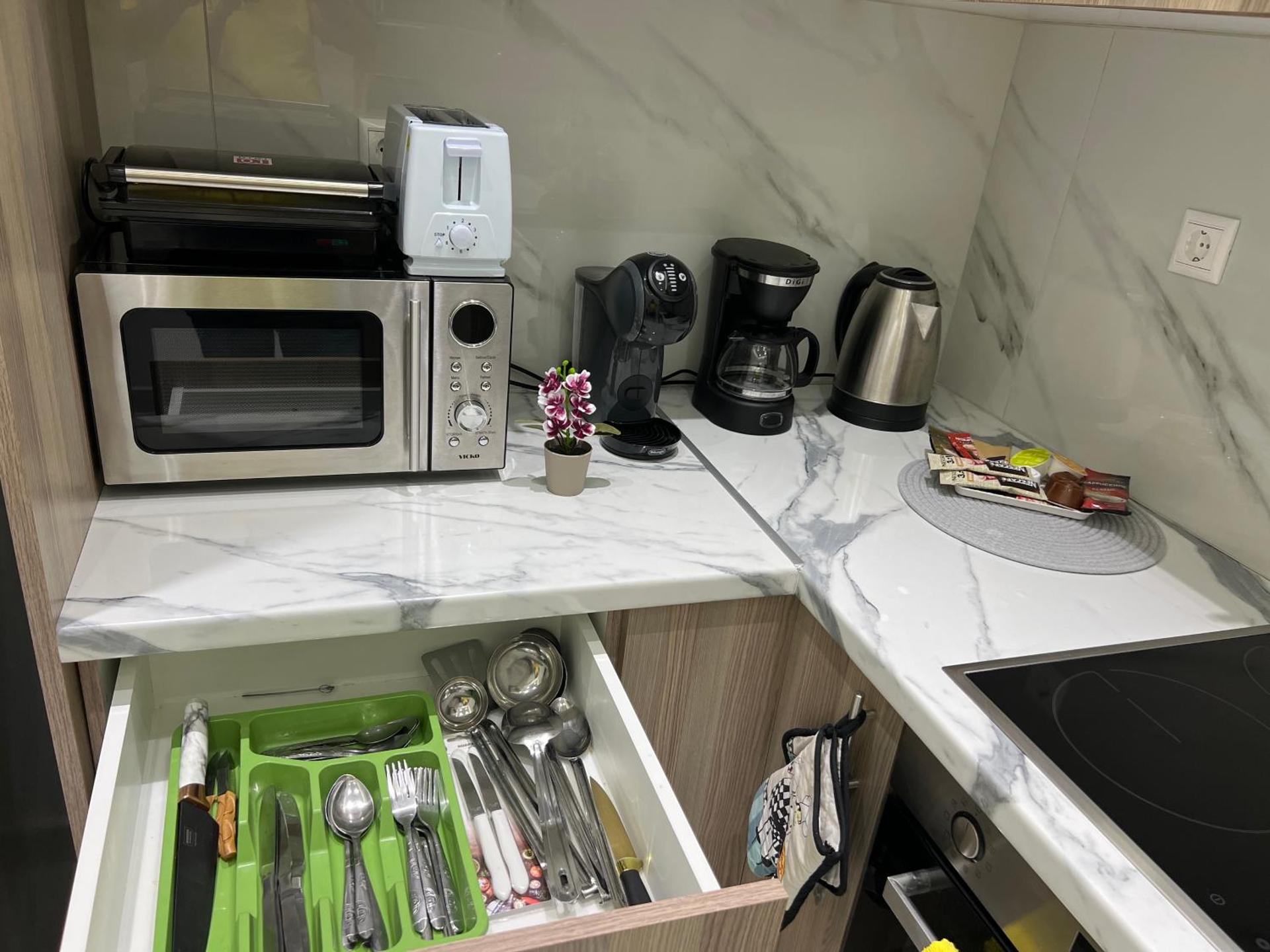 Four Seasons Apartment - Photo 85