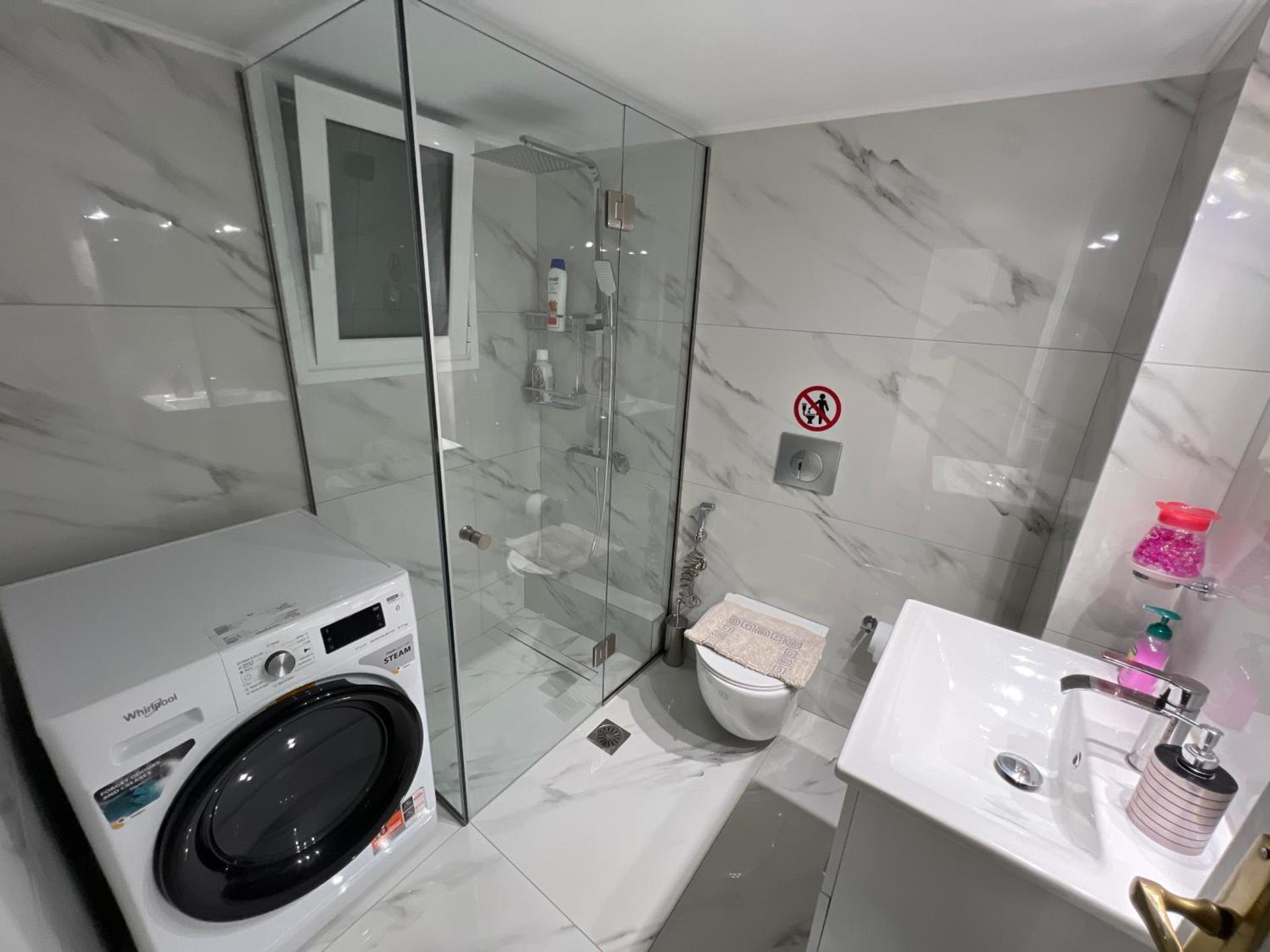 Four Seasons Apartment - Photo 86