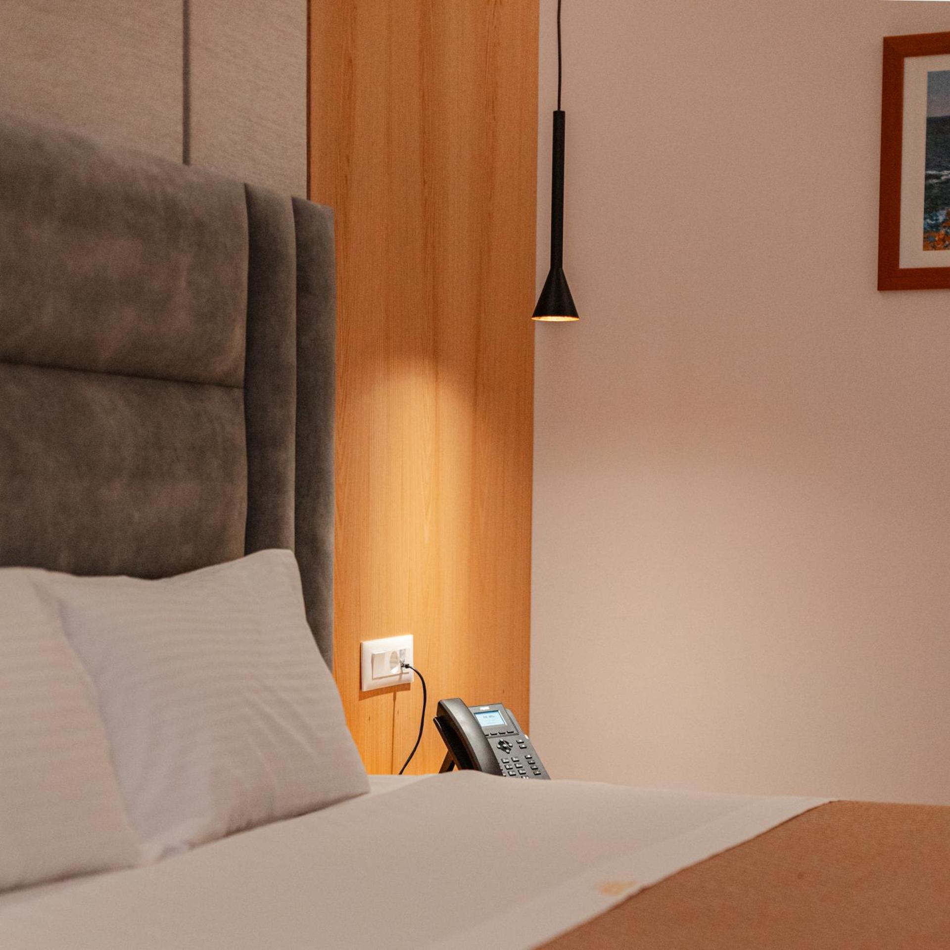 Hotel Airport Tirana - Photo 61