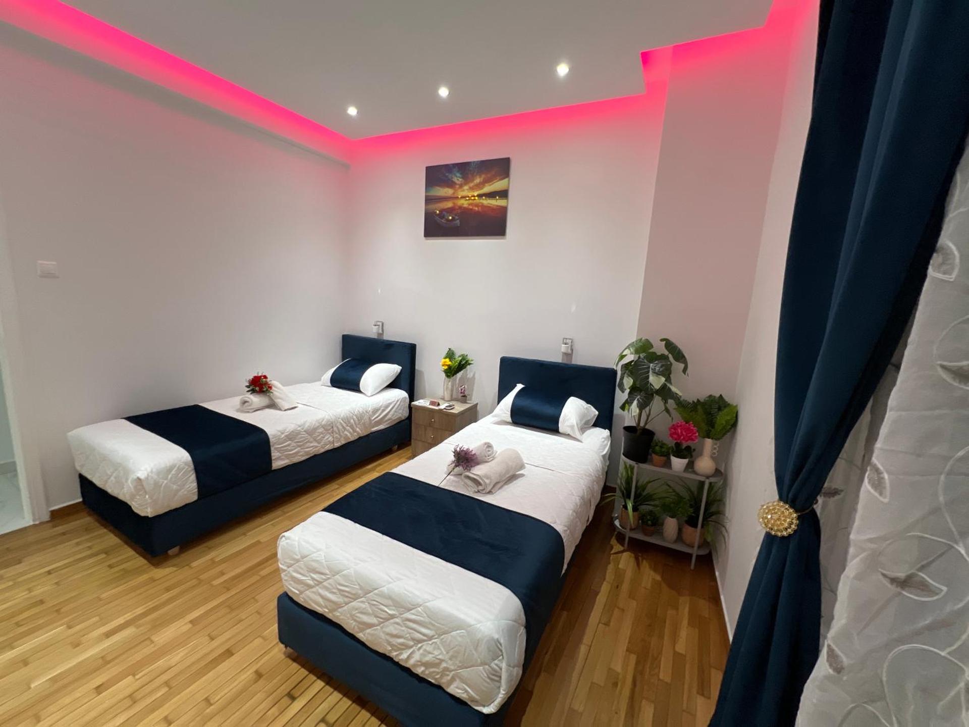 Four Seasons Apartment - Photo 53